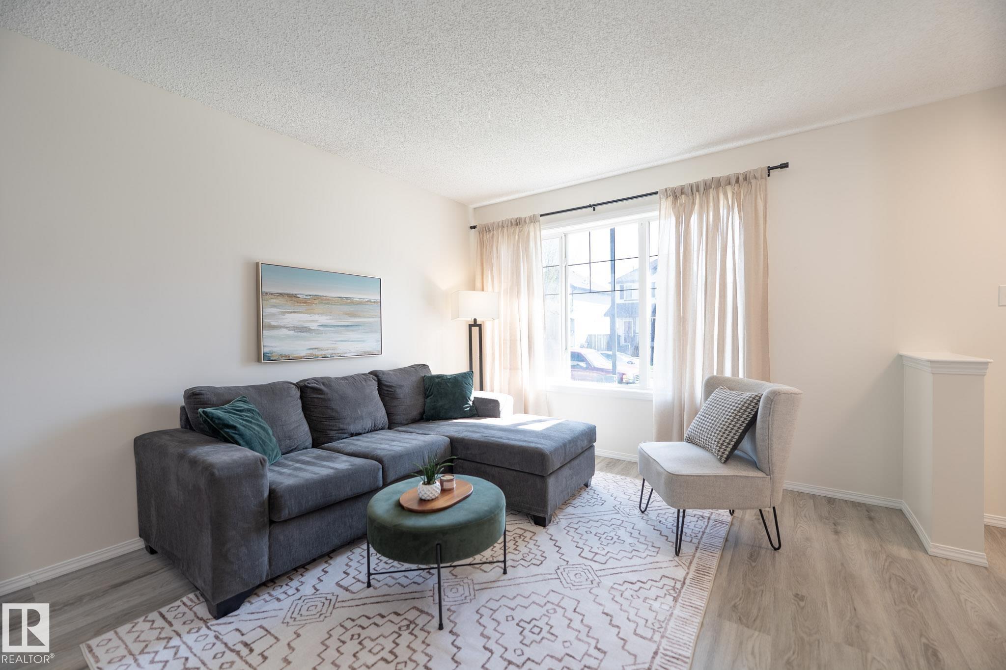 Photo 7 at 2928 25 Street NW, Silver Berry, Edmonton