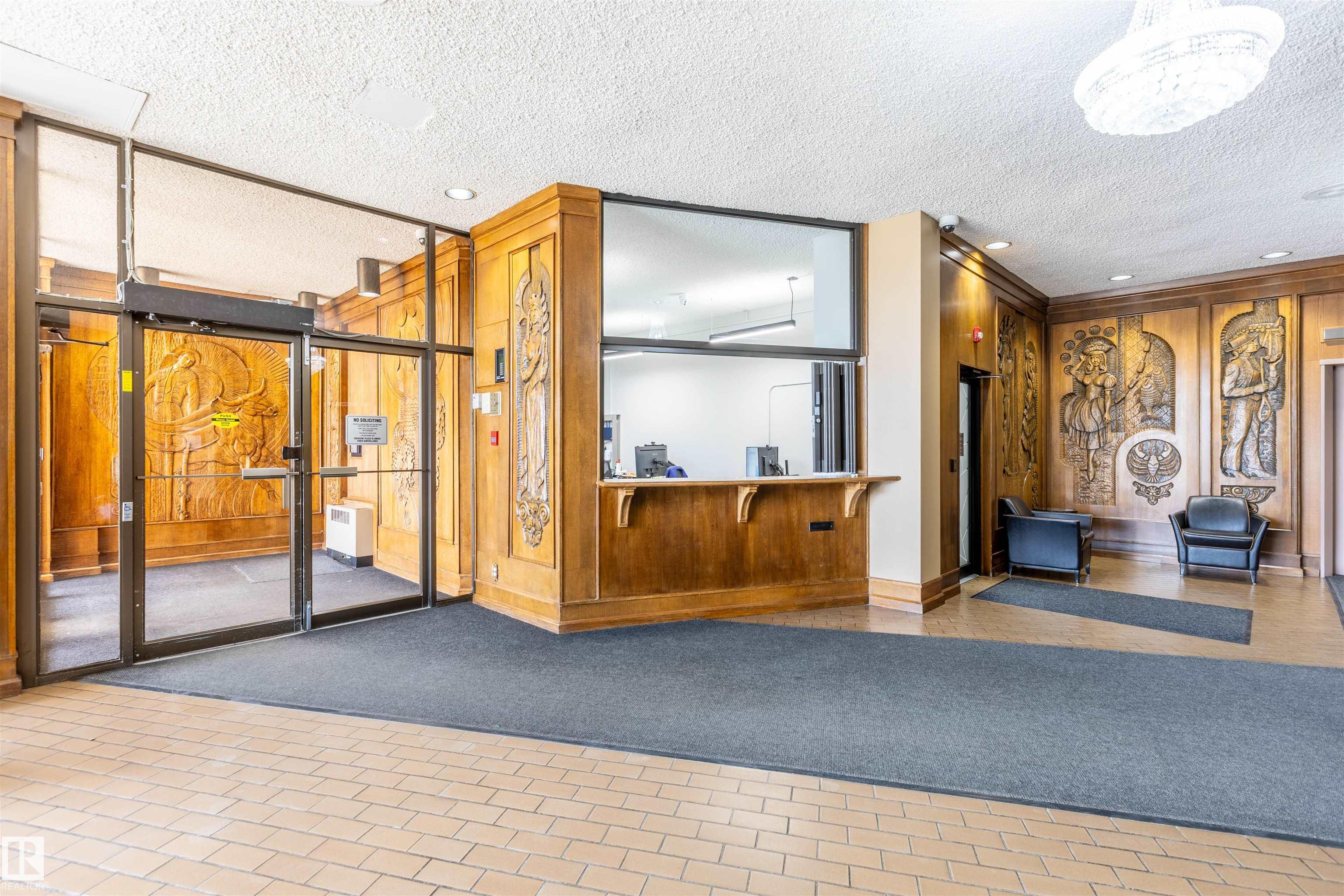 Photo 6 at 708 - 13910 Stony Plain Road NW, Glenora, Edmonton
