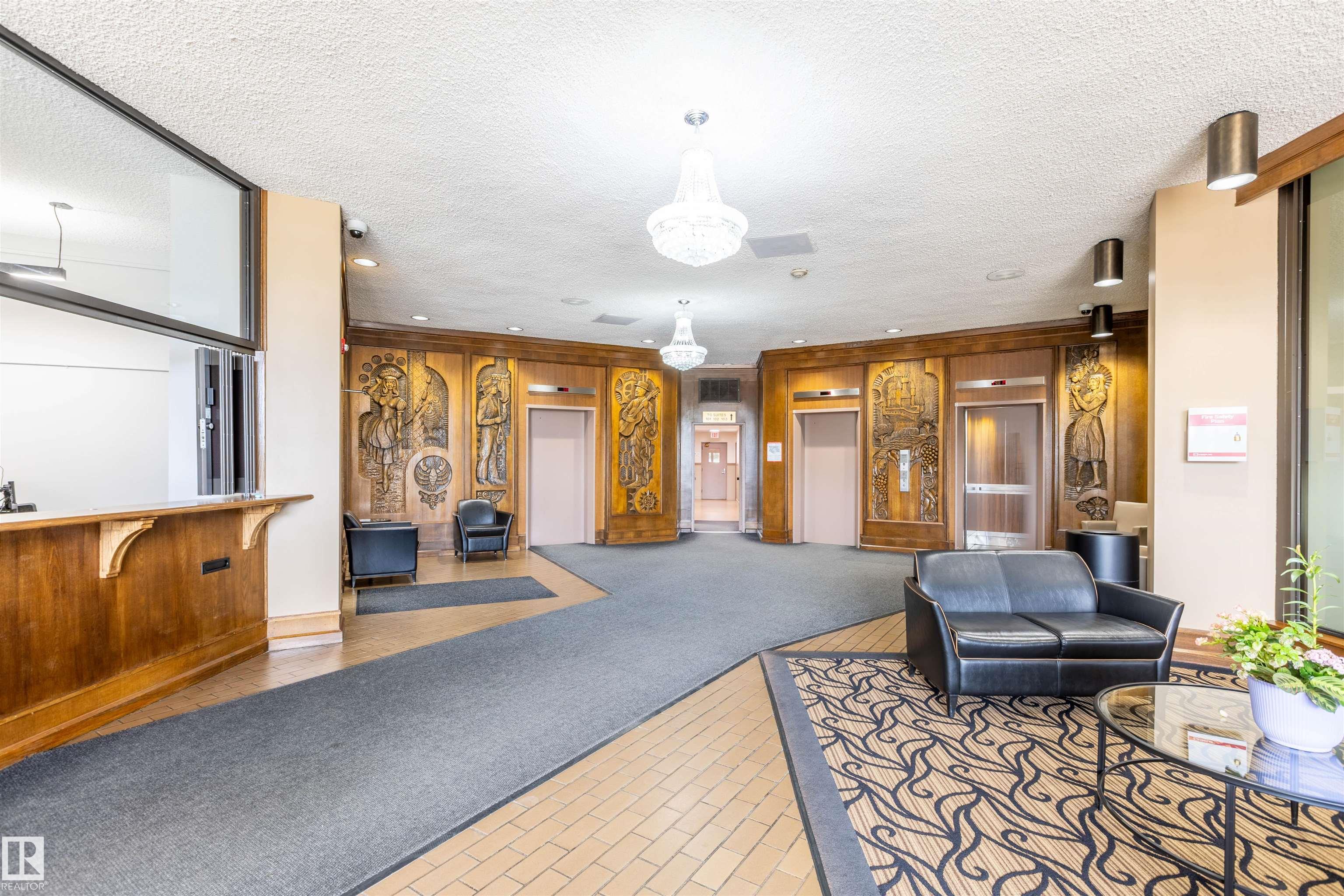 Photo 7 at 708 - 13910 Stony Plain Road NW, Glenora, Edmonton