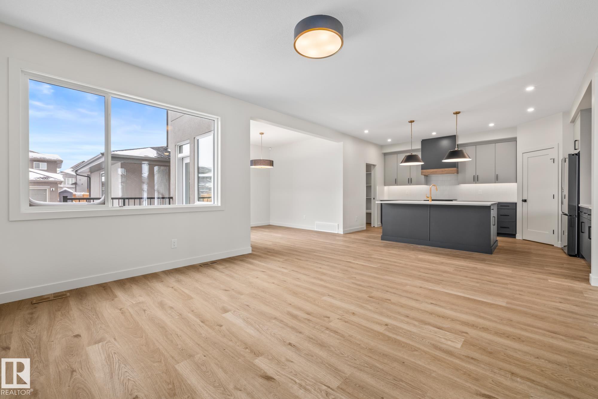Photo 10 at 4543 Knight Wynd SW, Keswick, Edmonton