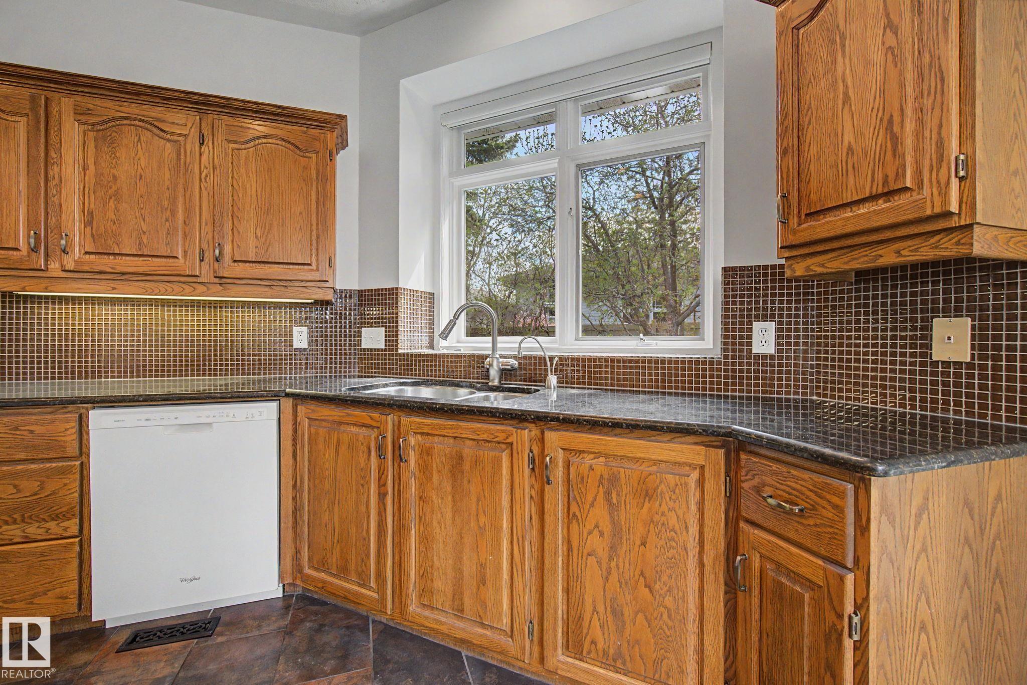 Photo 19 at 485 Regency Drive, The Ridge, Sherwood Park