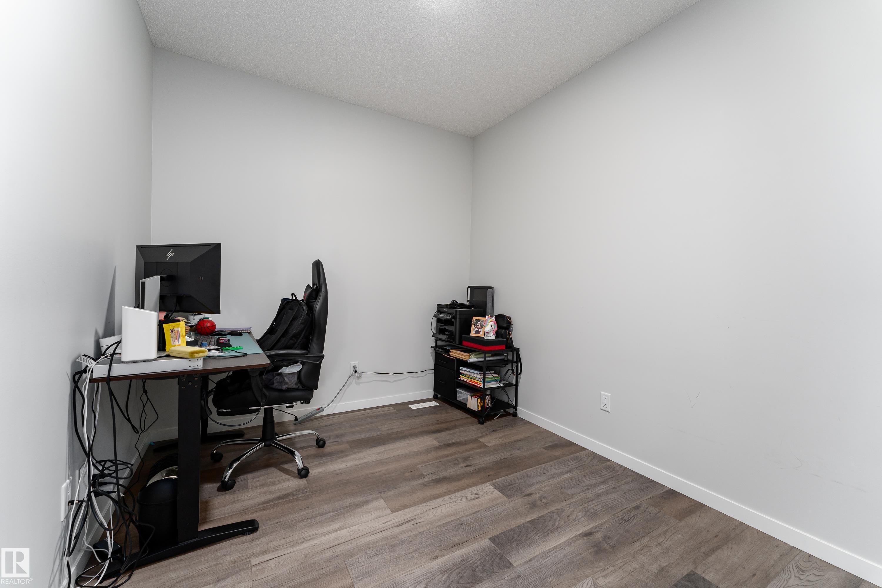 Photo 12 at 5323 Lark Landing NW, Kinglet Gardens, Edmonton