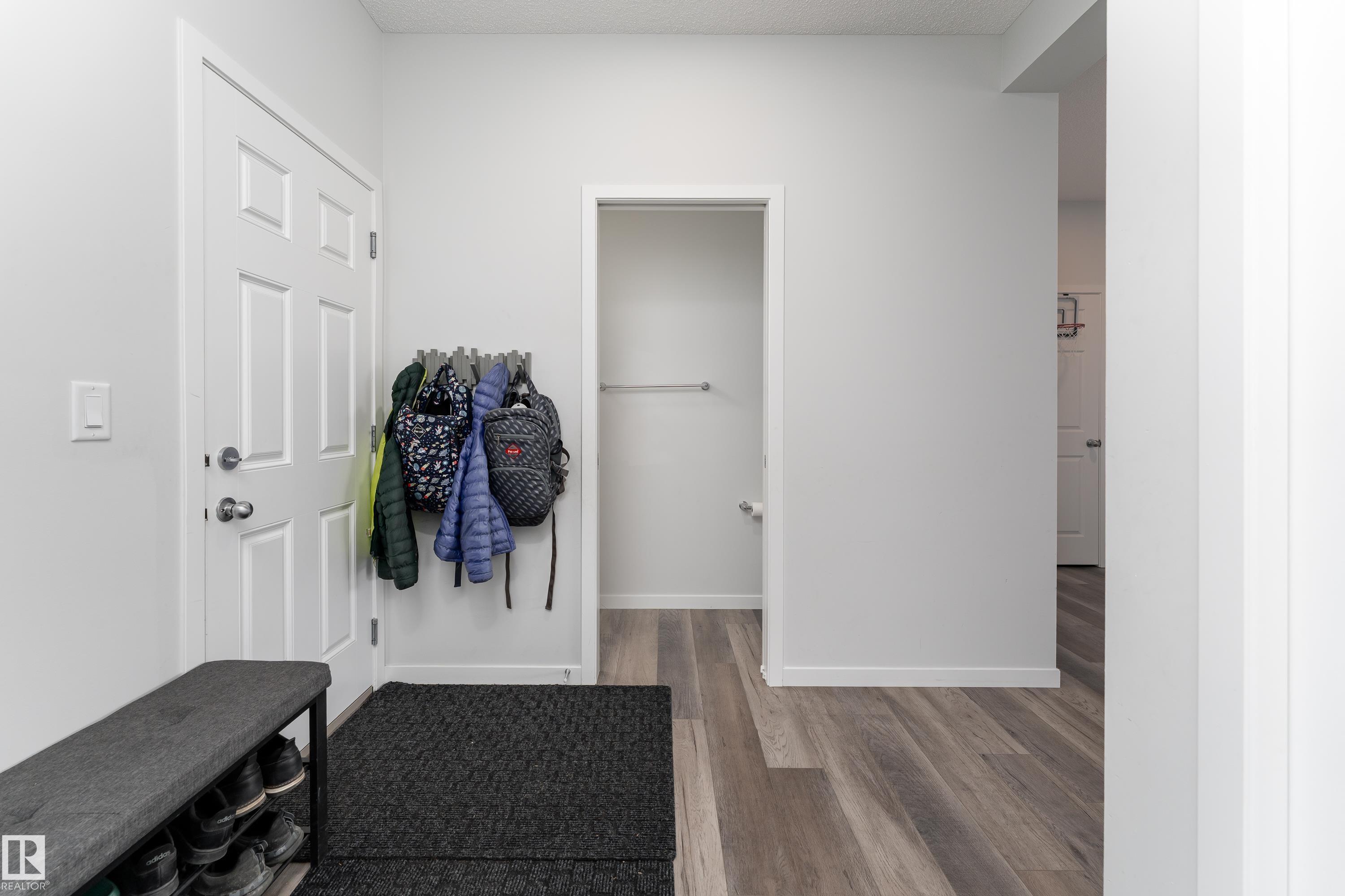 Photo 8 at 5323 Lark Landing NW, Kinglet Gardens, Edmonton