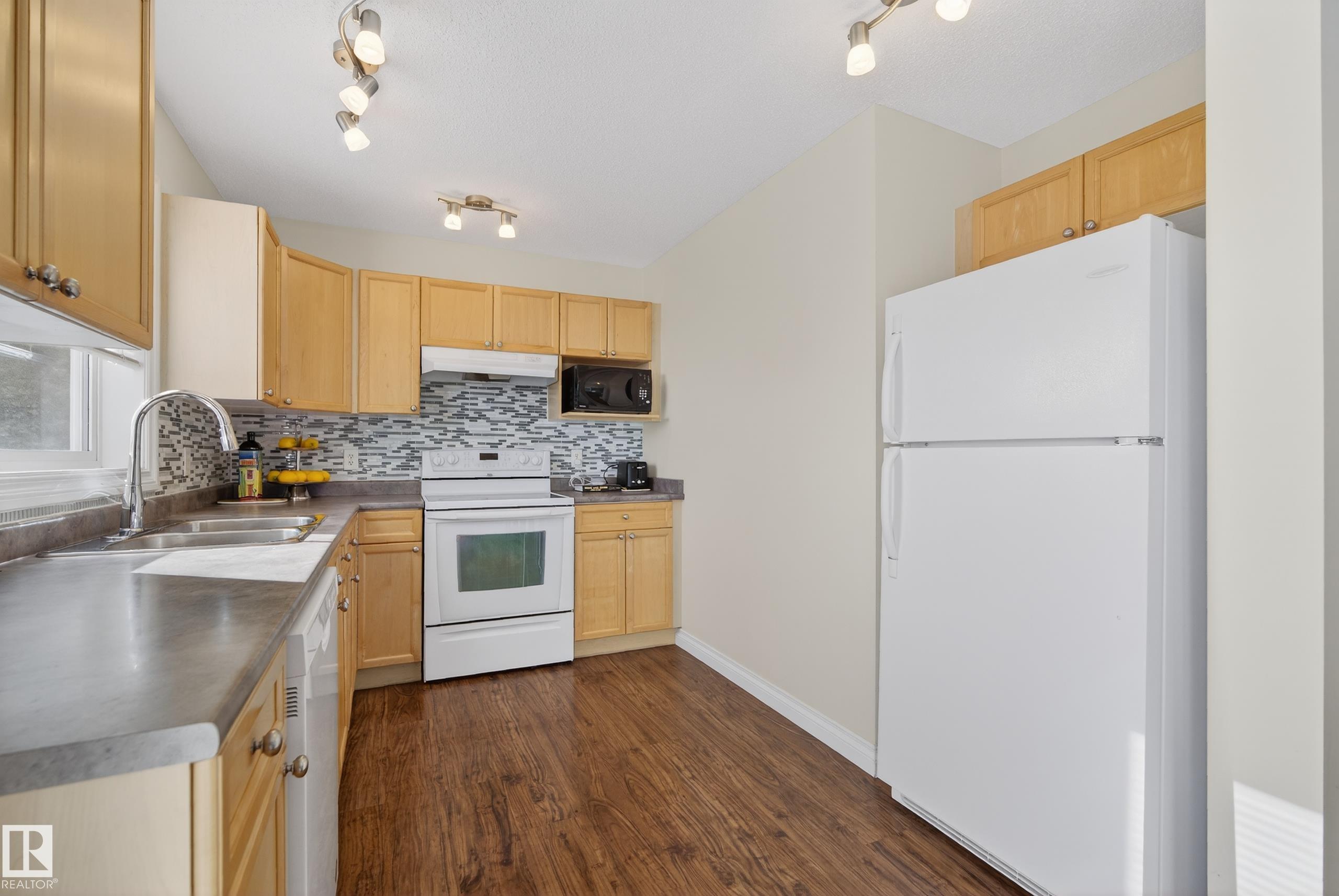 Photo 11 at 88 - 12050 17 Avenue SW, Rutherford, Edmonton