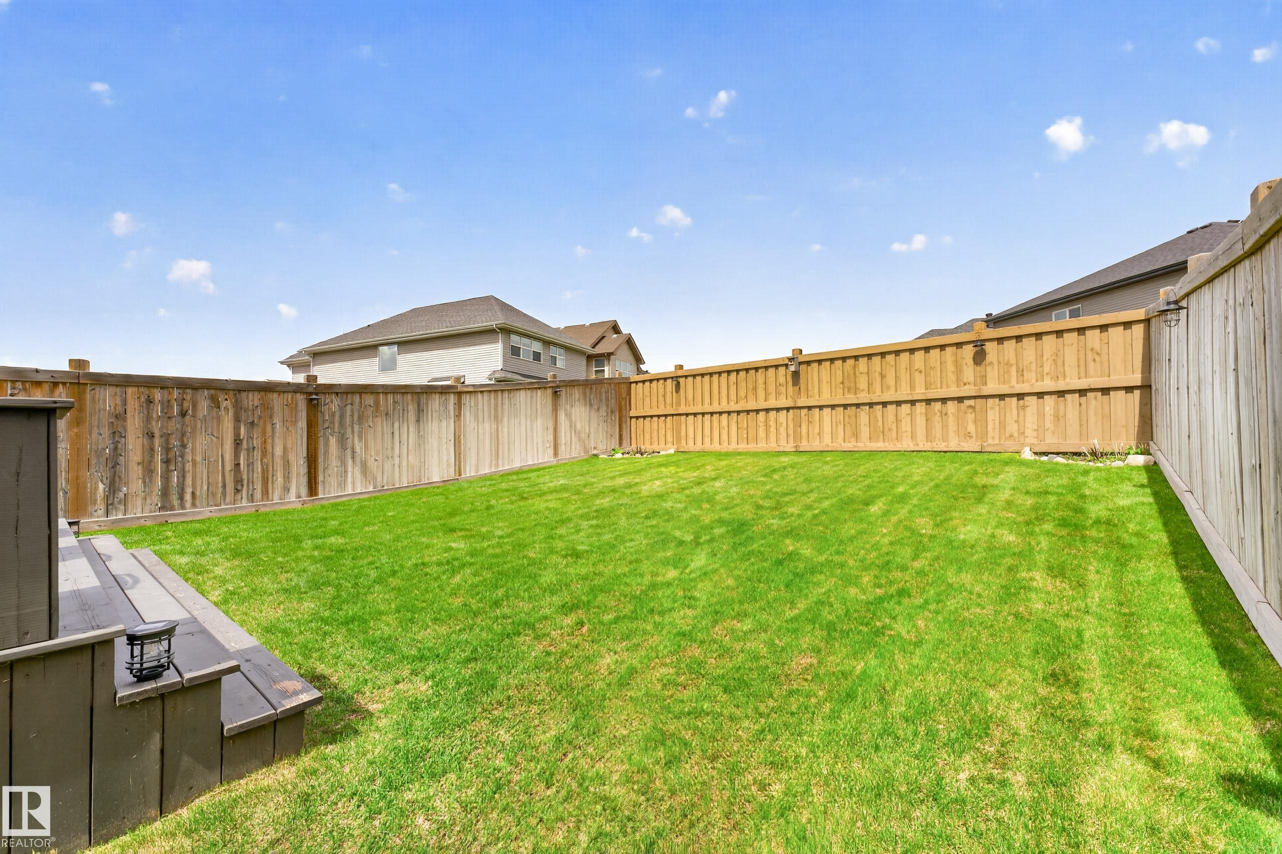 https://zimg.paragon.ice.com/ParagonImages/Property/PM/RAE/225401813/38/0/0/25b6bf06523089eba54b5930ab8aa5ce/1/b1343608a0bc0dd483e3696c8f5edf18/225401813-6420efb1-6b3d-44b8-aa7a-22c7025fbbb8.JPG