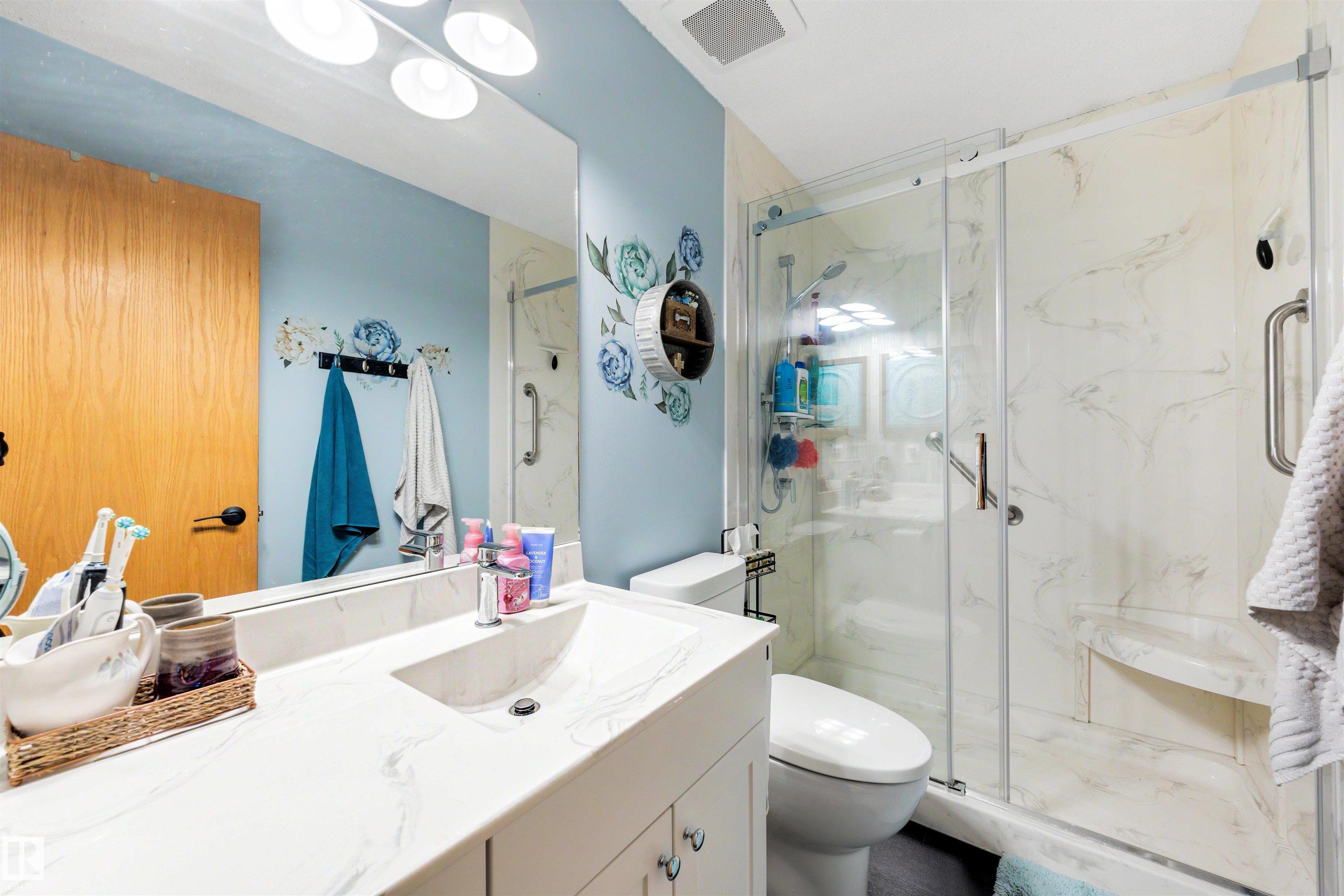 Photo 22 at 486 Rainbow Crescent, Regency Park, Sherwood Park