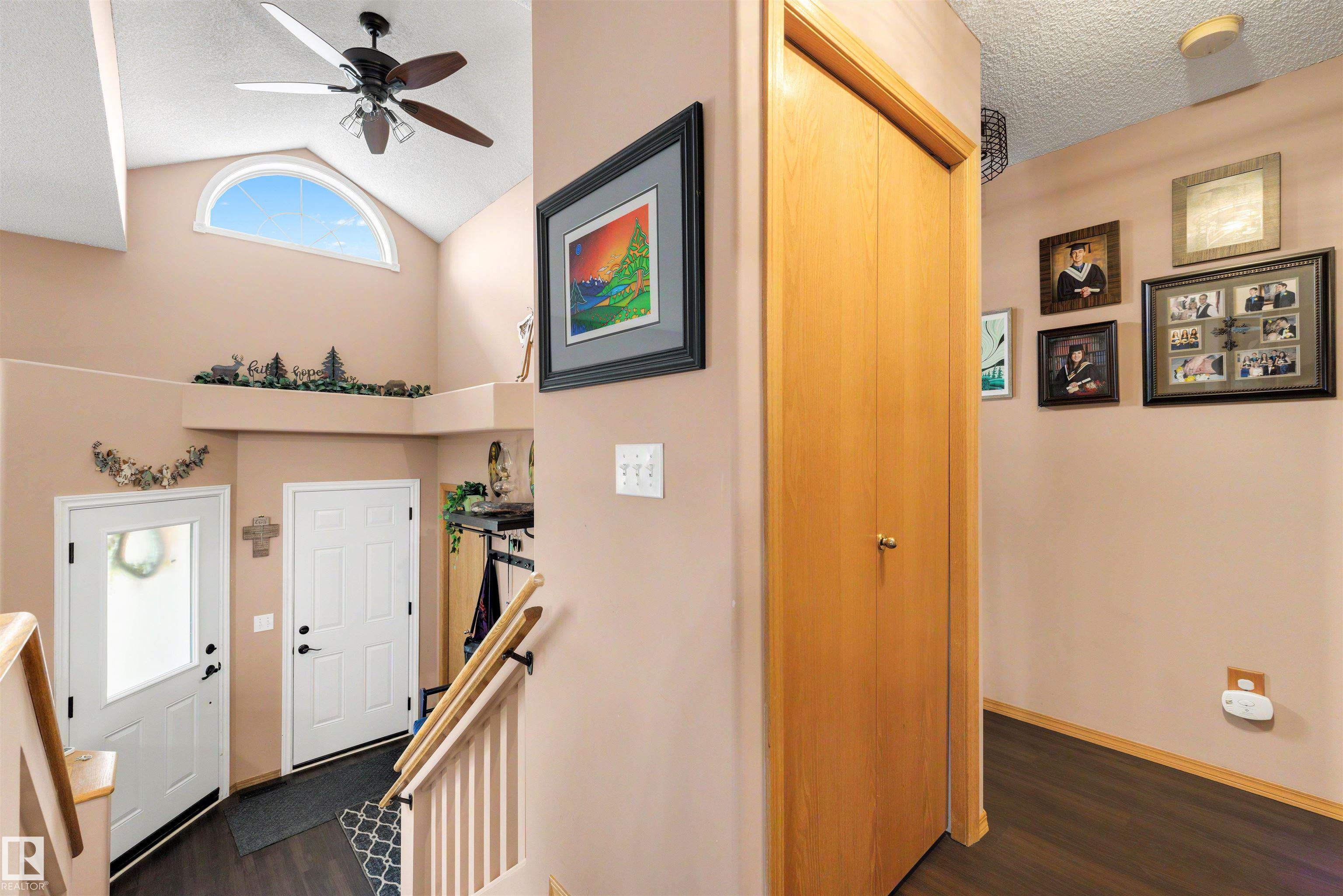Photo 10 at 486 Rainbow Crescent, Regency Park, Sherwood Park