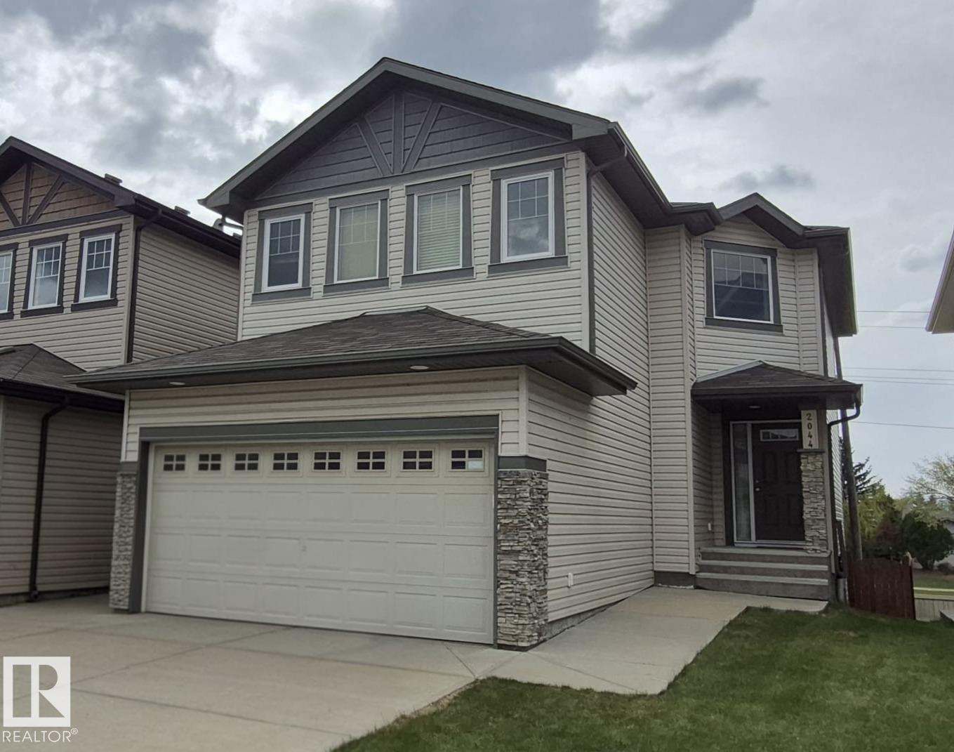 2044 33b Street NW, Laurel, Edmonton
