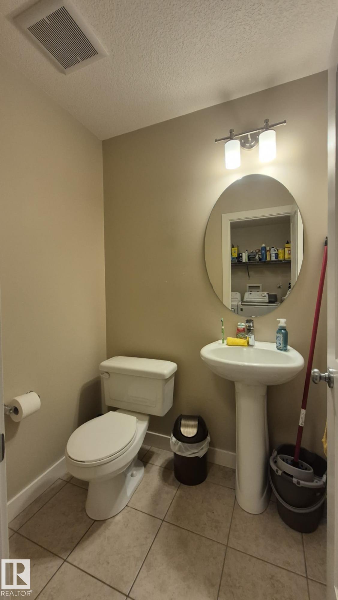 Photo 23 at 2044 33b Street NW, Laurel, Edmonton