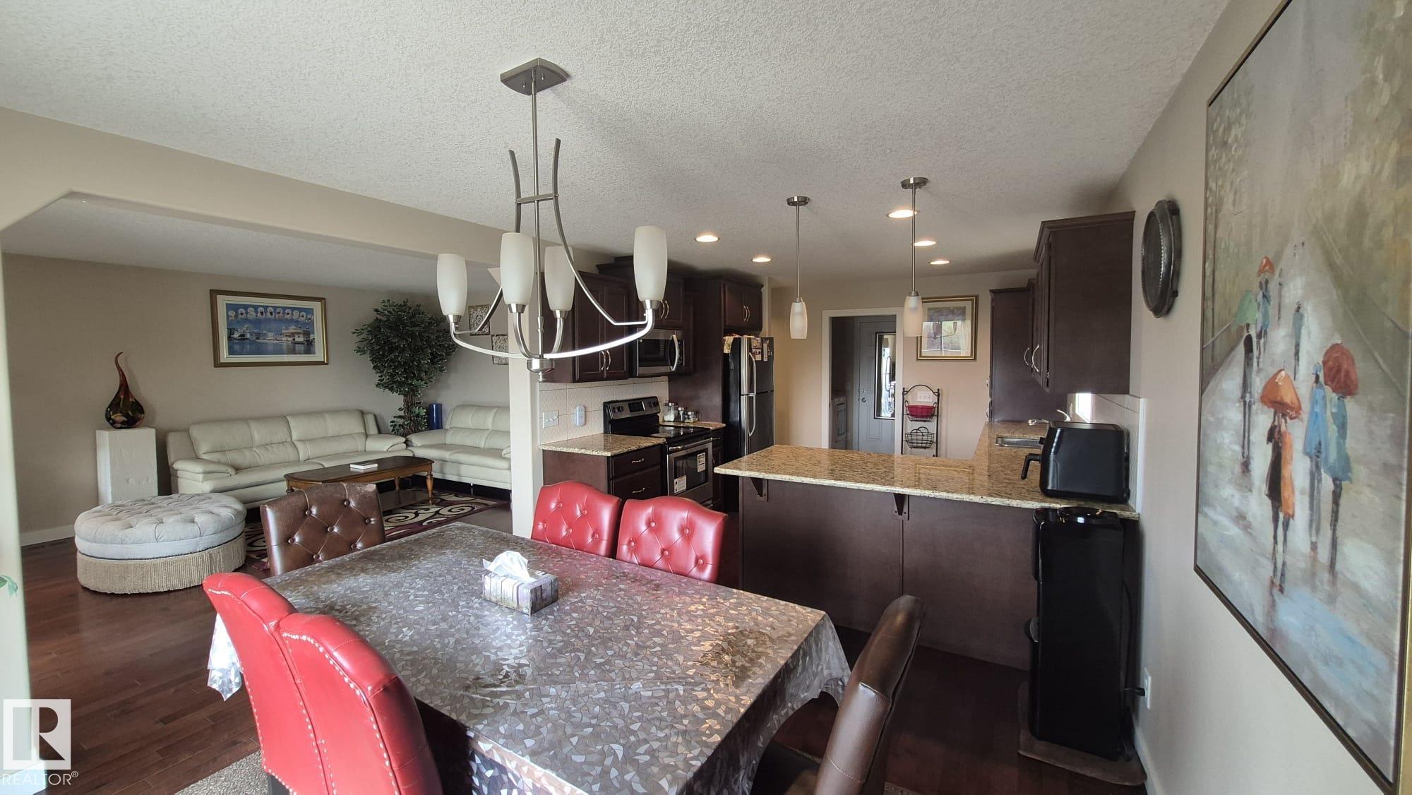 Photo 33 at 2044 33b Street NW, Laurel, Edmonton