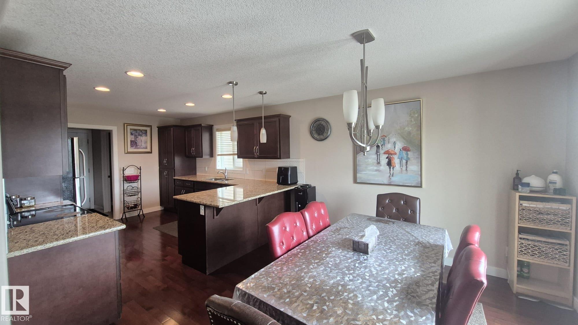 Photo 35 at 2044 33b Street NW, Laurel, Edmonton