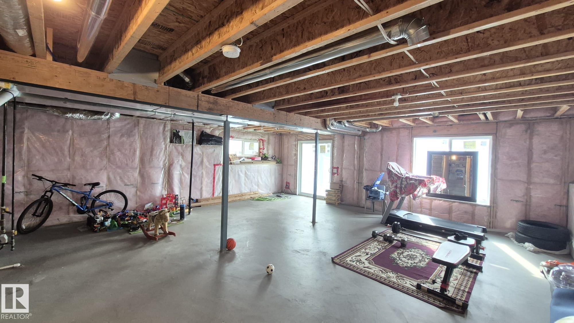 Photo 46 at 2044 33b Street NW, Laurel, Edmonton