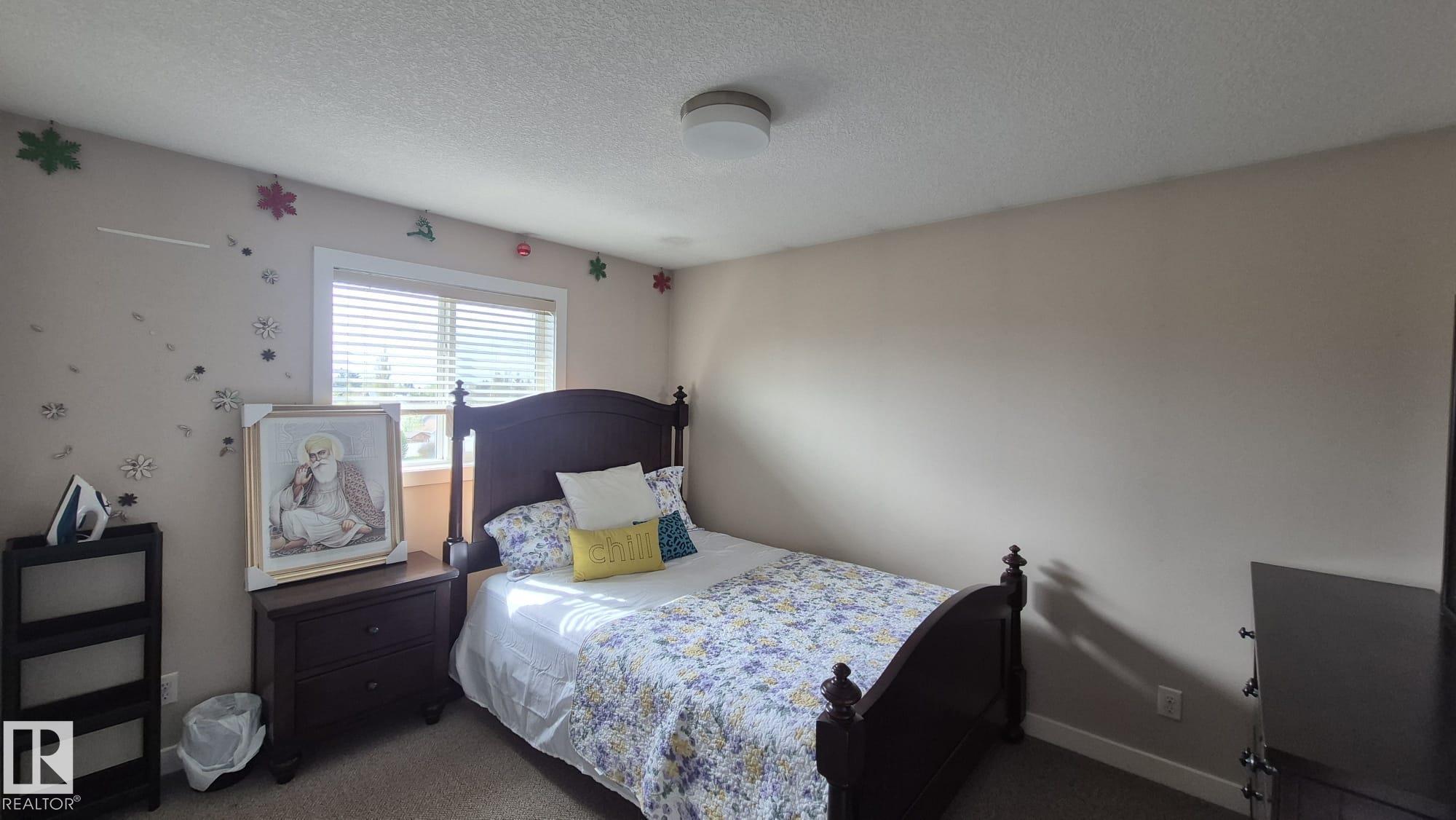 Photo 10 at 2044 33b Street NW, Laurel, Edmonton