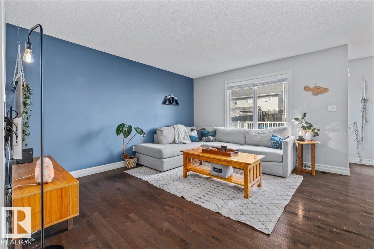 10 Dickens Street, South Pointe, Fort Saskatchewan
