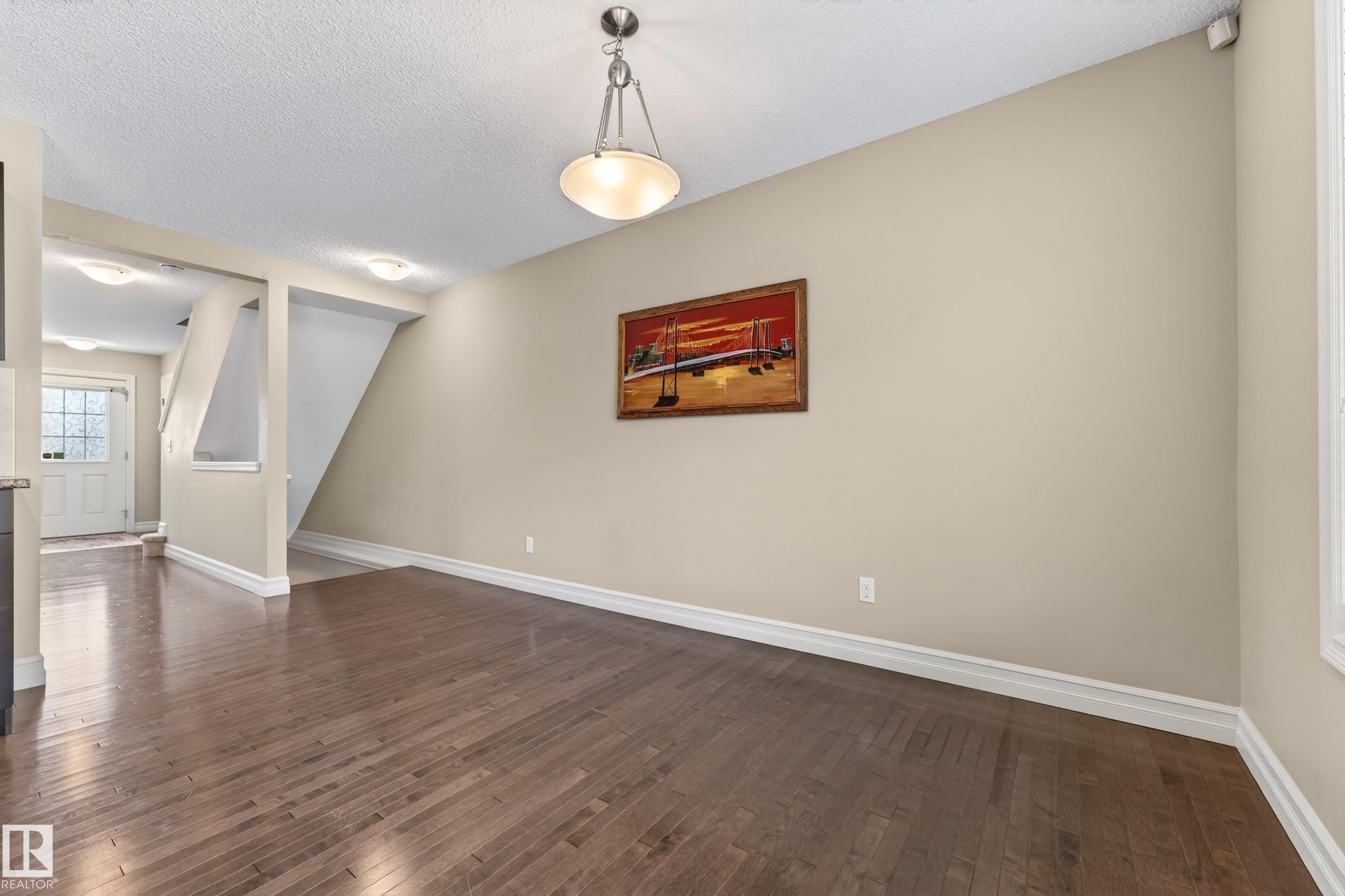 Photo 7 at 6 - 14621 121 Street NW, Caernarvon, Edmonton
