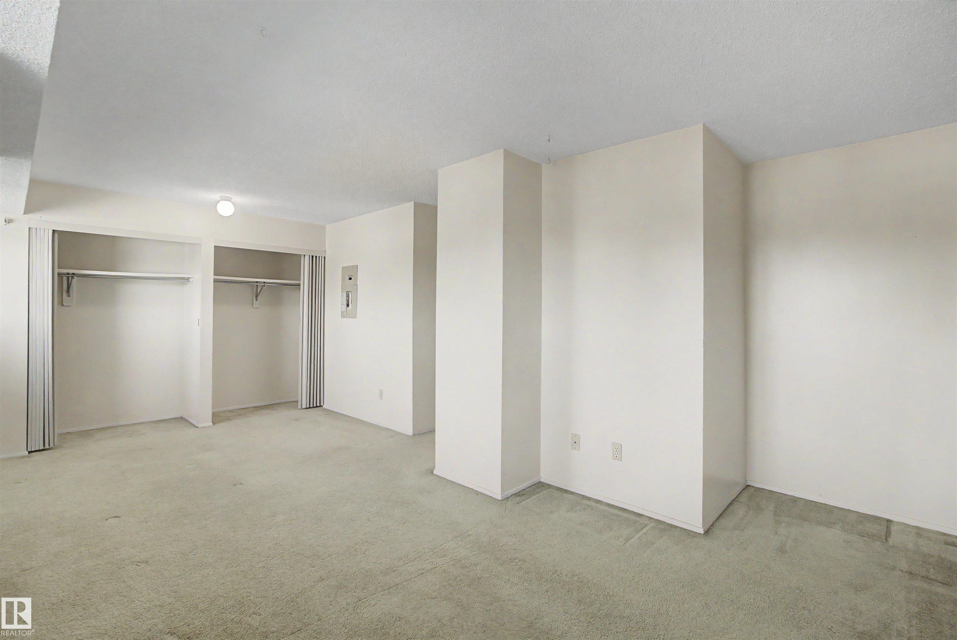 https://zimg.paragon.ice.com/ParagonImages/Property/PM/RAE/225401830/11/0/0/5cc4c6ee07792154d40db169a7e98b65/1/0c9984555497b6e806f76ae7cbcfaa89/225401830-0b02f742-de4c-465c-ba5a-e819fe320e0a.JPG