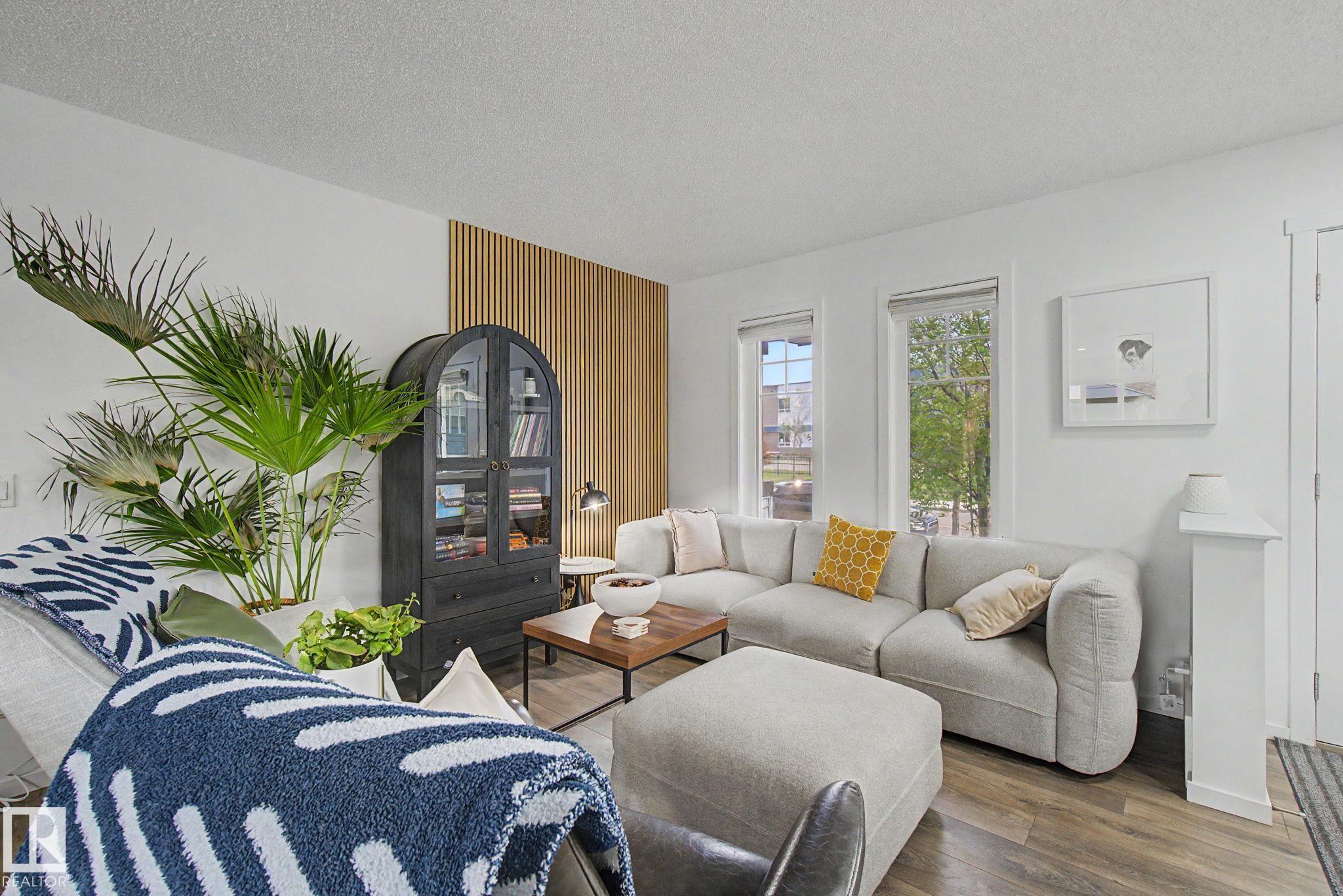 Picture for 385 ORCHARDS BV SW