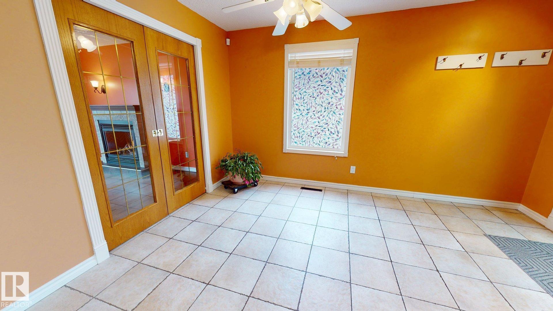 Photo 6 at 14252 83 Street NW, Northmount, Edmonton