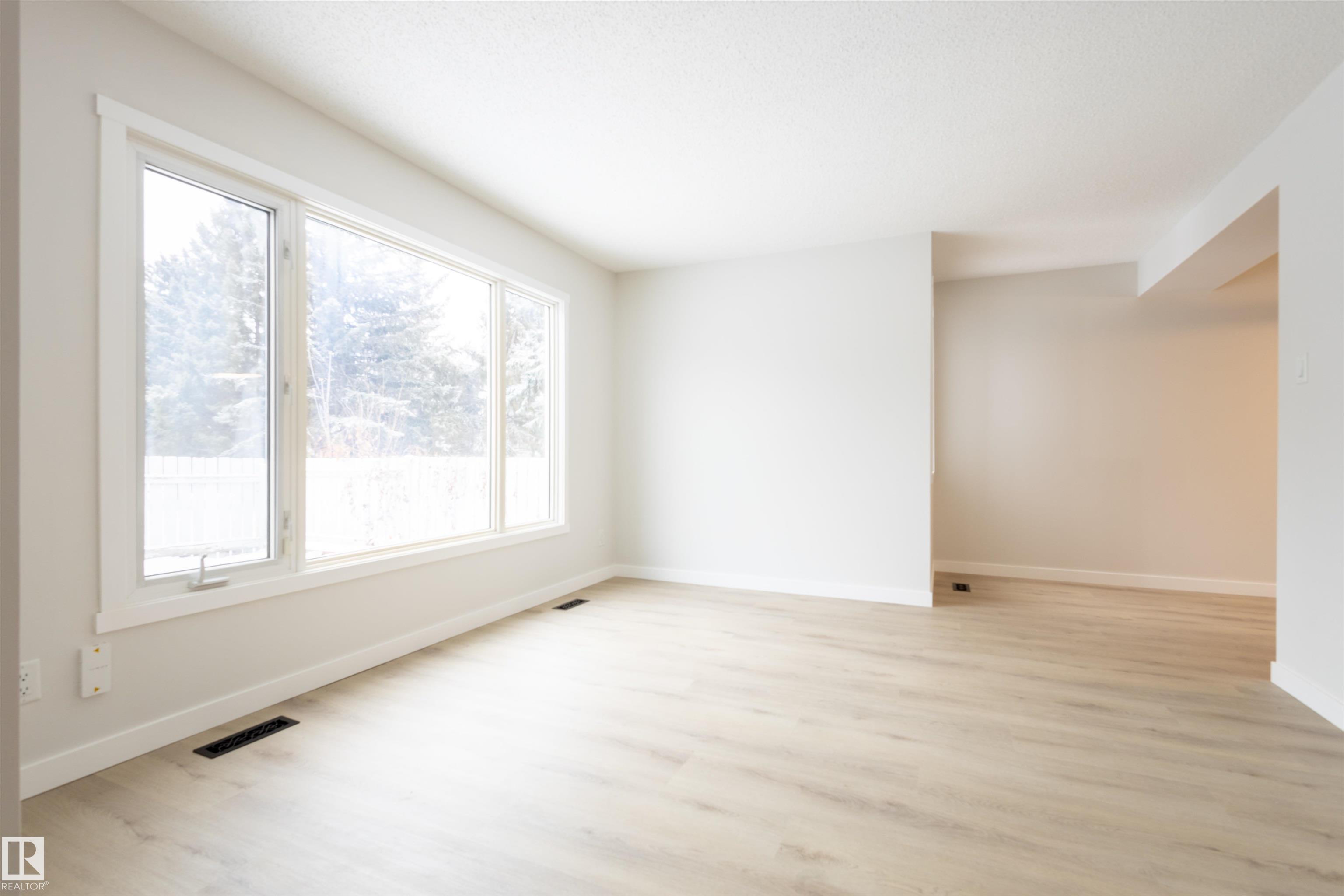 30 Amberly Court NW, Casselman, Edmonton