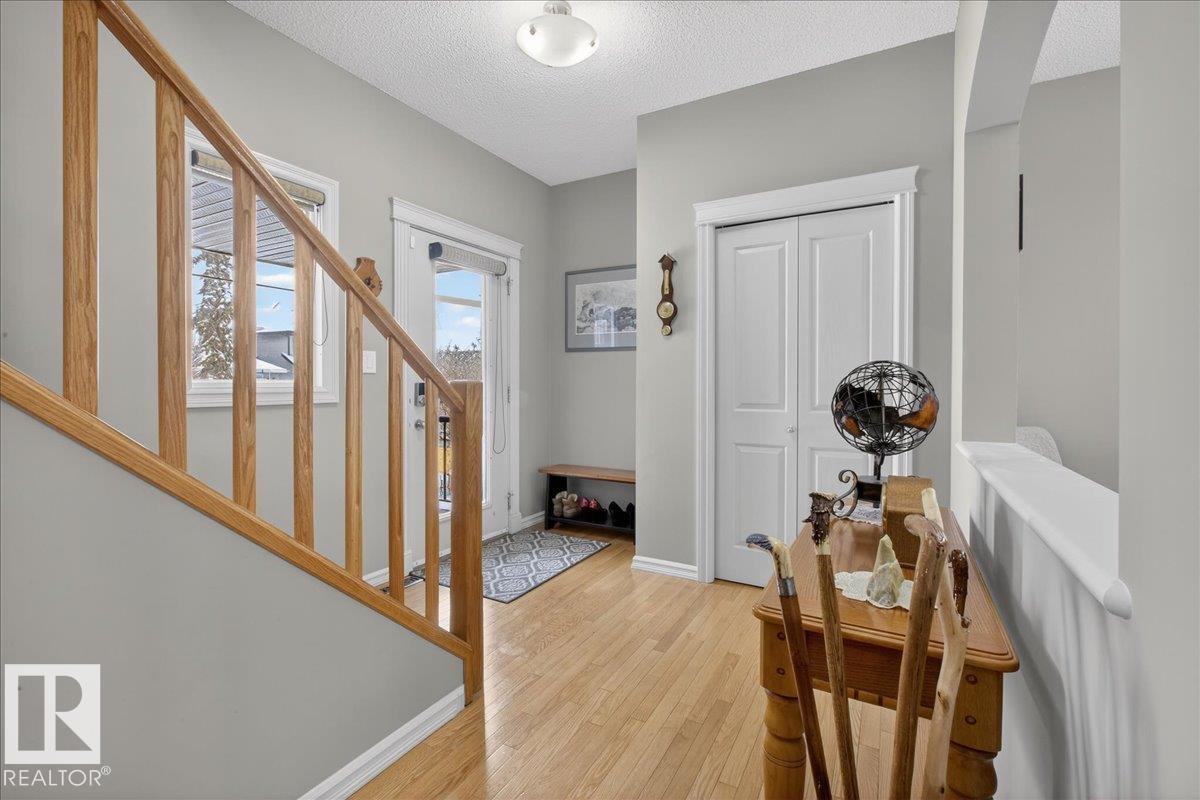 Picture for 942 CHAHLEY CR NW