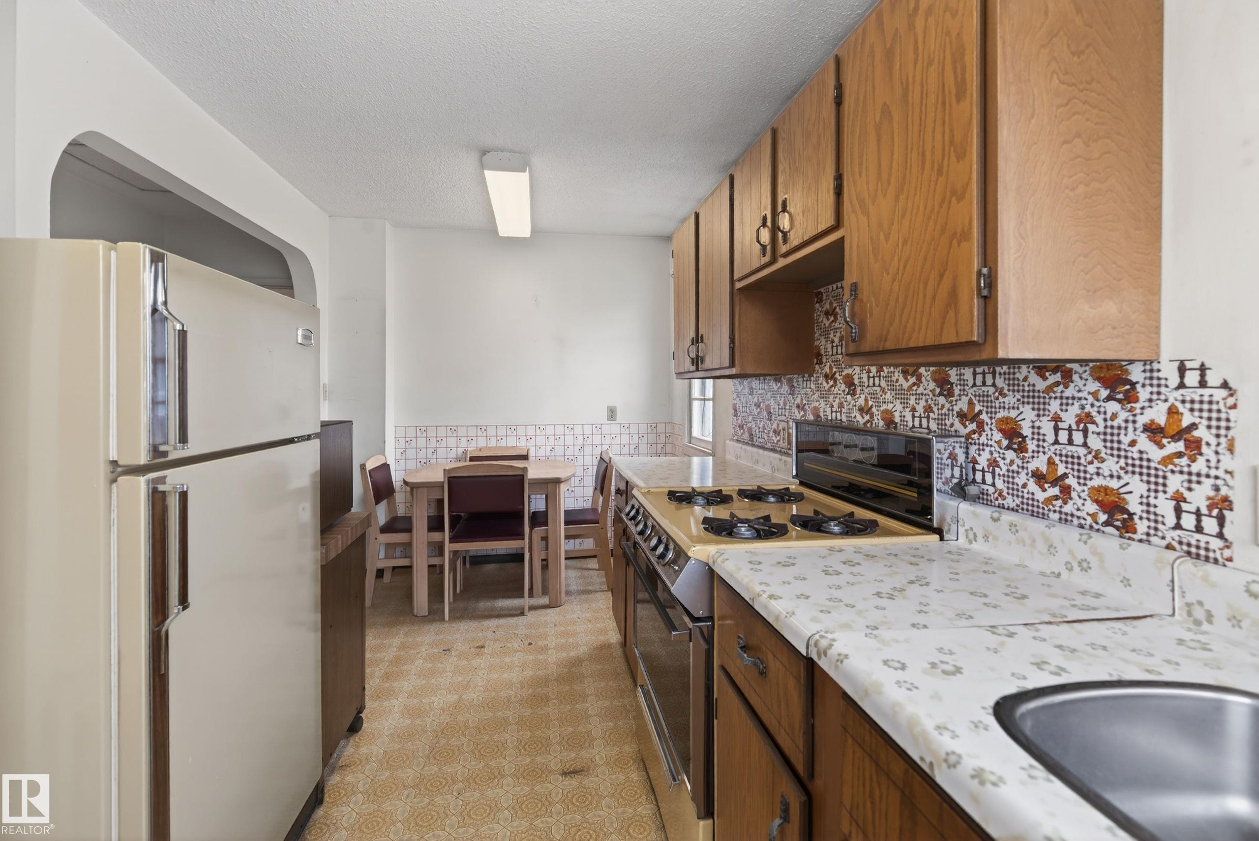 Picture for 15406 94A AV NW