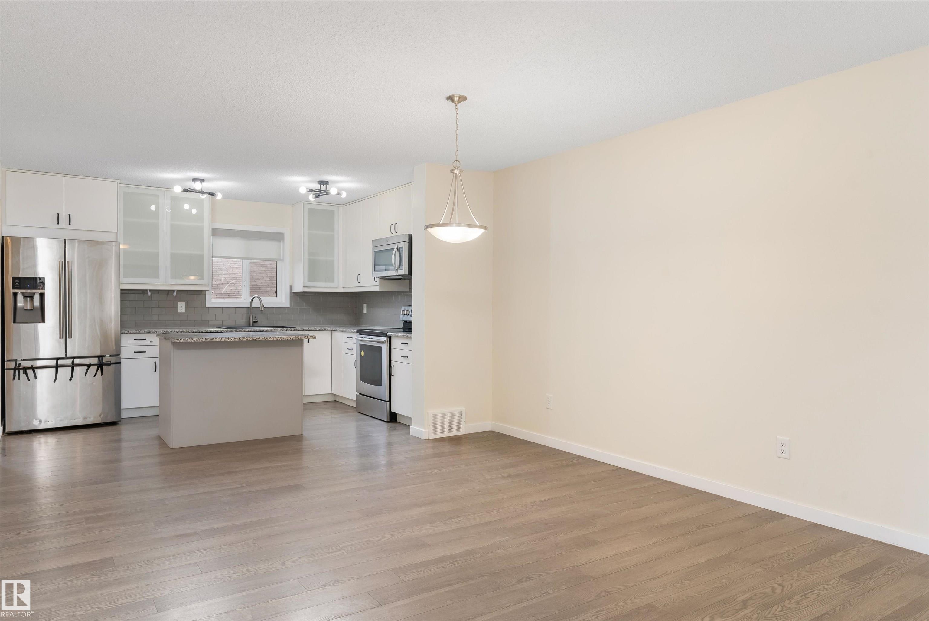 https://zimg.paragon.ice.com/ParagonImages/Property/PM/RAE/225401854/10/0/0/608543d41f55bda0ee27cb49368464e9/1/c1cec61f1ca7e2c24cbb931587c561af/225401854-619652cb-9054-4b3b-ad1a-196d86968453.JPG