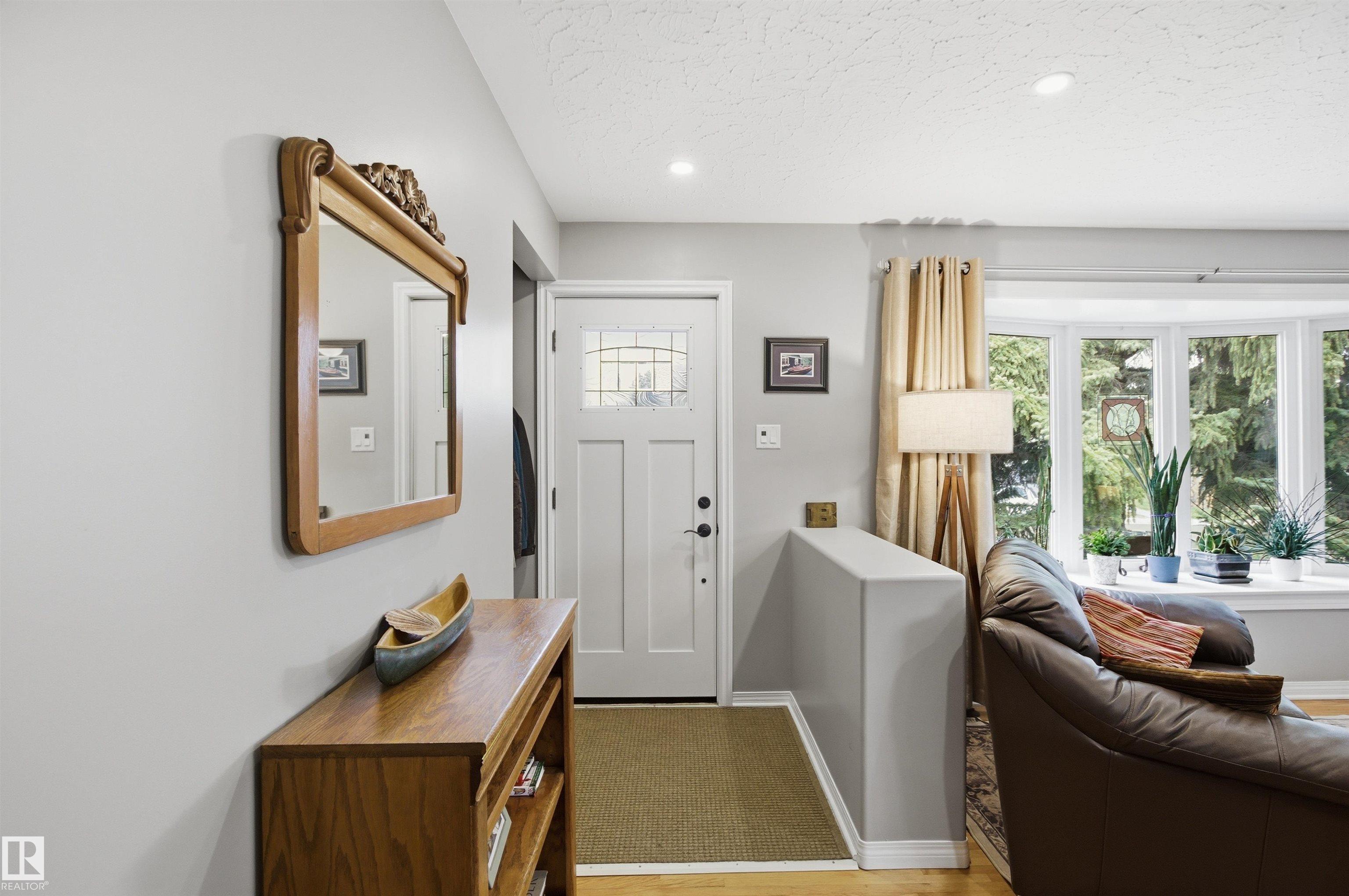 10663 59 Street NW, Capilano, Edmonton