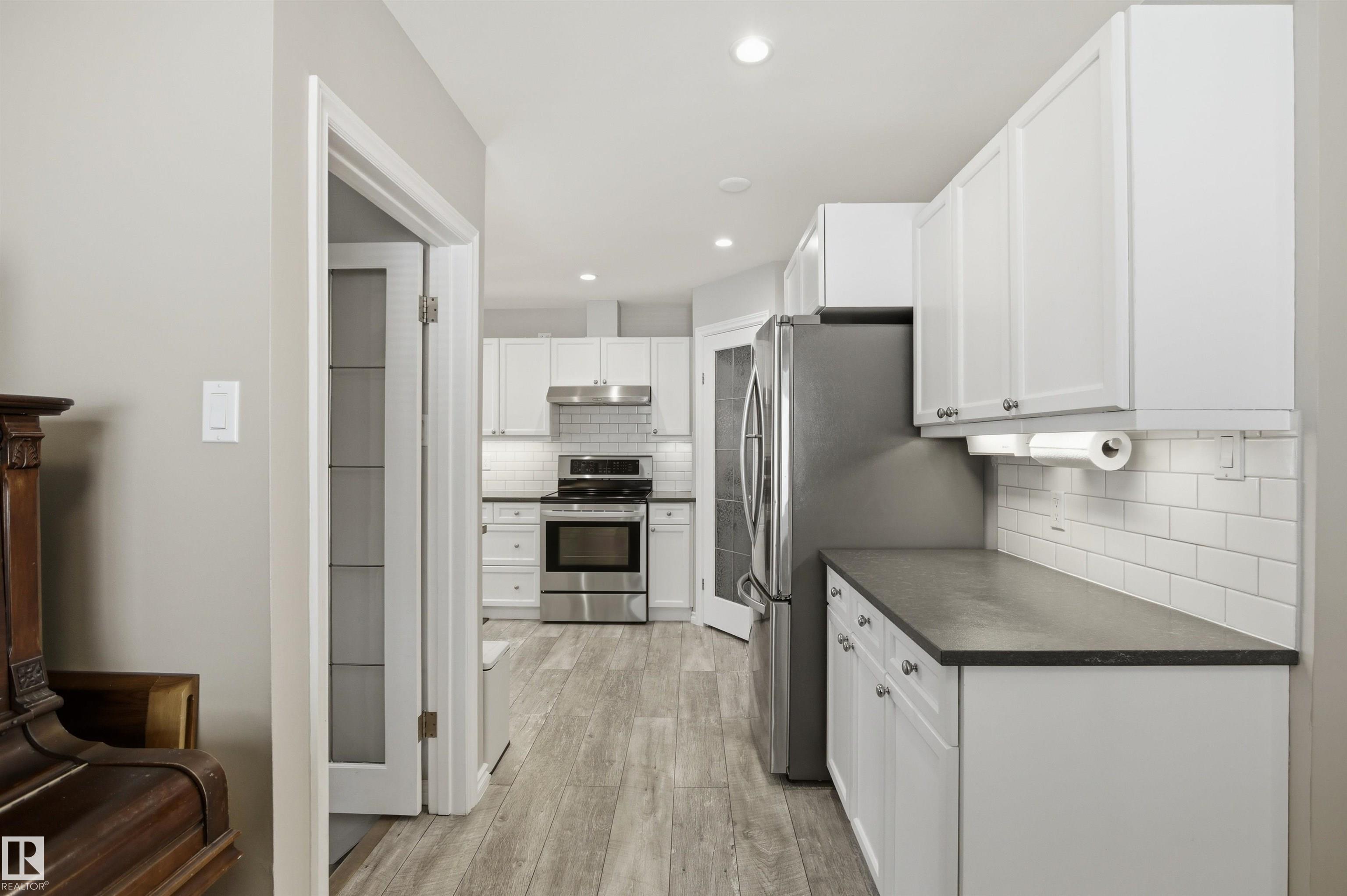 Photo 9 at 10663 59 Street NW, Capilano, Edmonton
