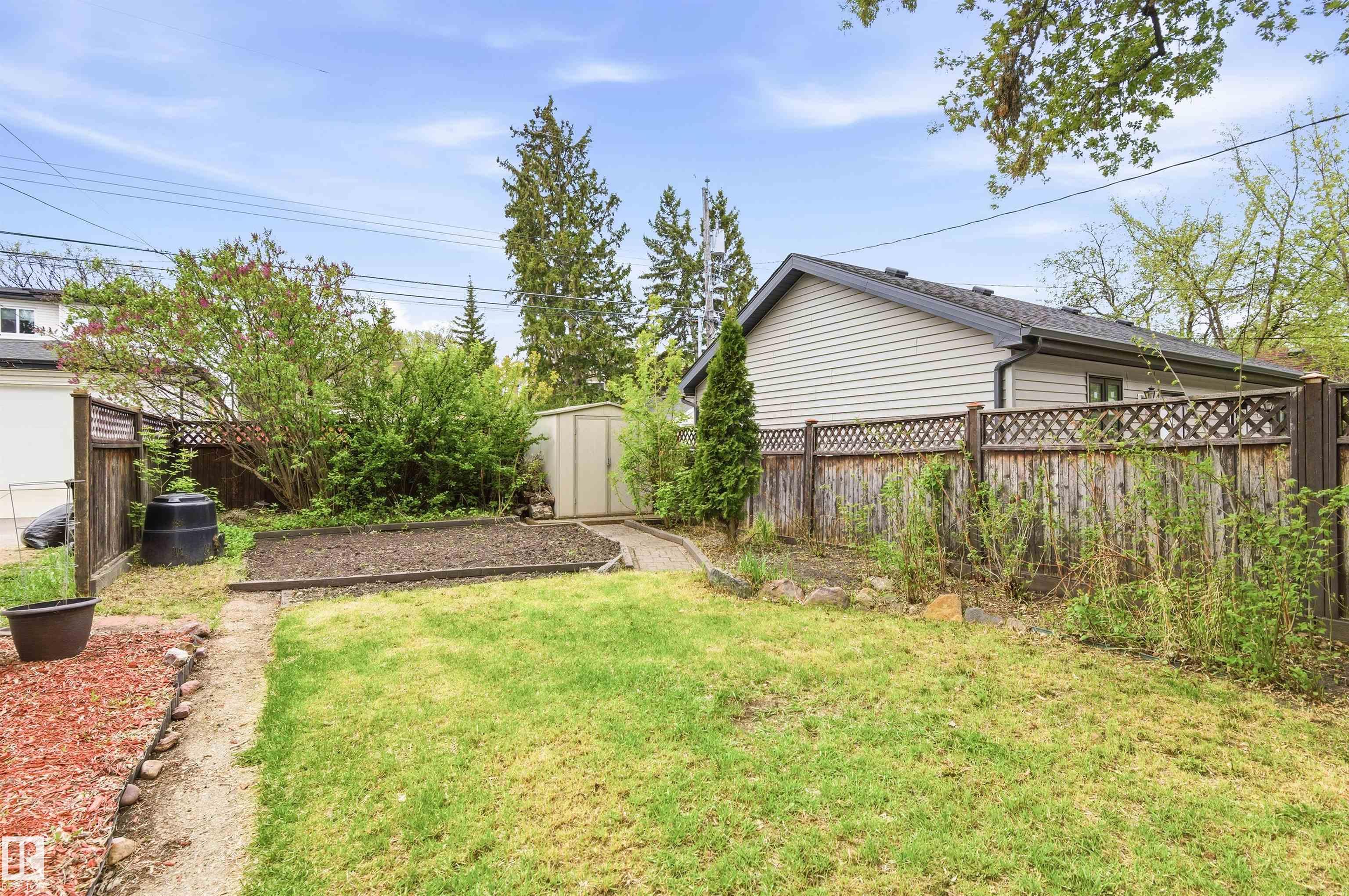 Photo 46 at 10827 64 Avenue NW, Allendale, Edmonton