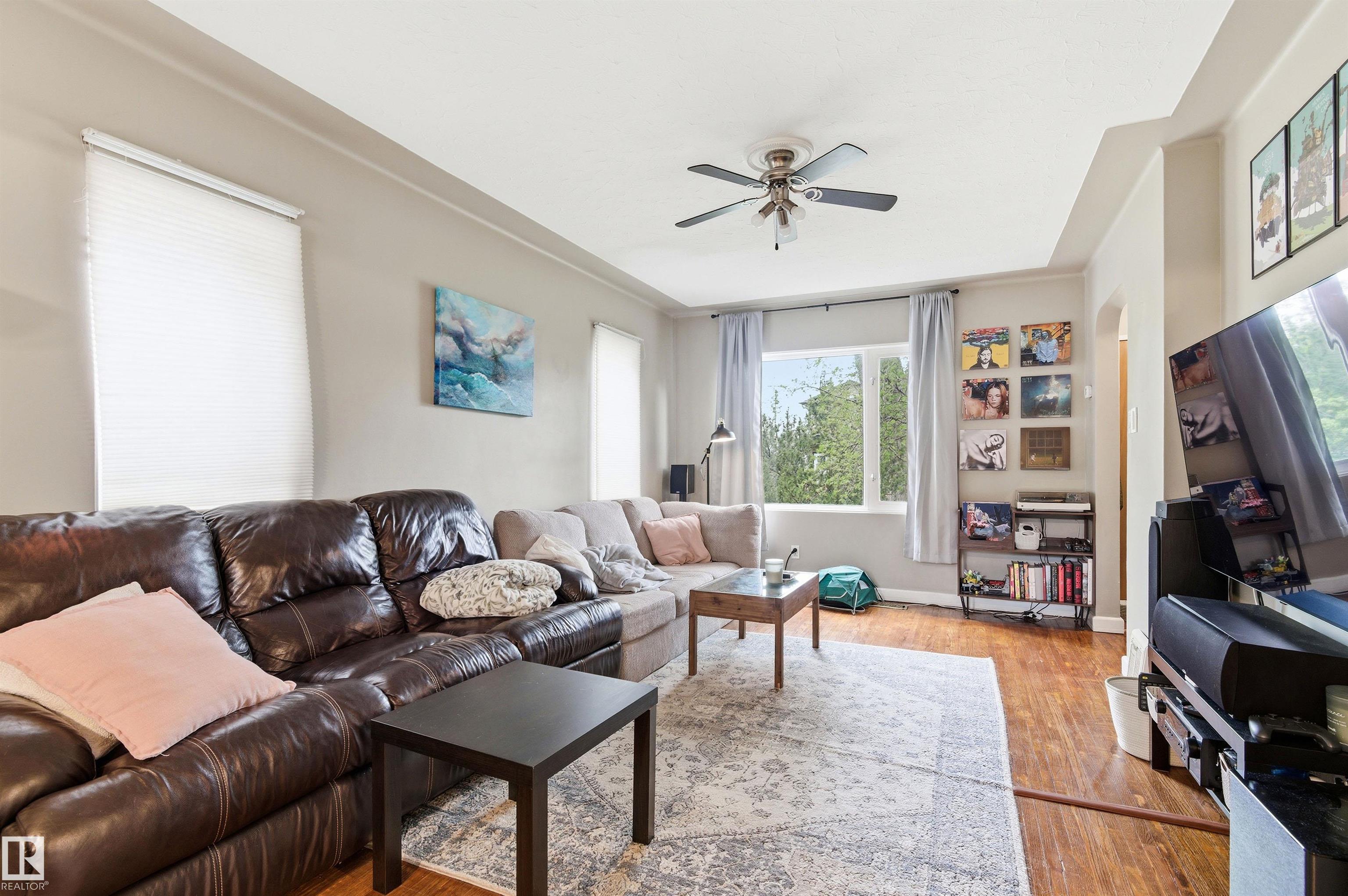 Photo 8 at 10827 64 Avenue NW, Allendale, Edmonton
