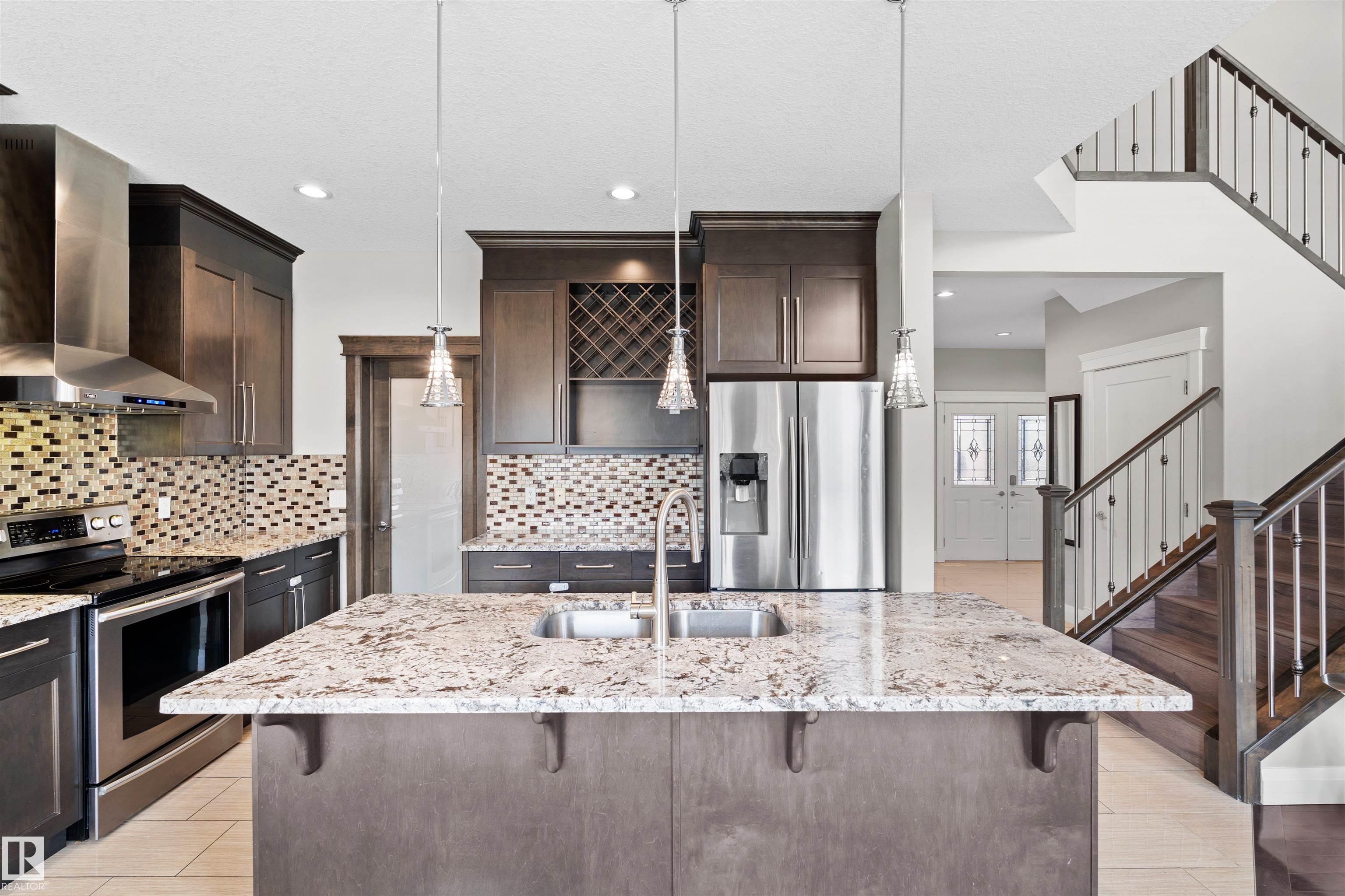 Photo 10 at 3807 Claxton Close SW, Chappelle Area, Edmonton