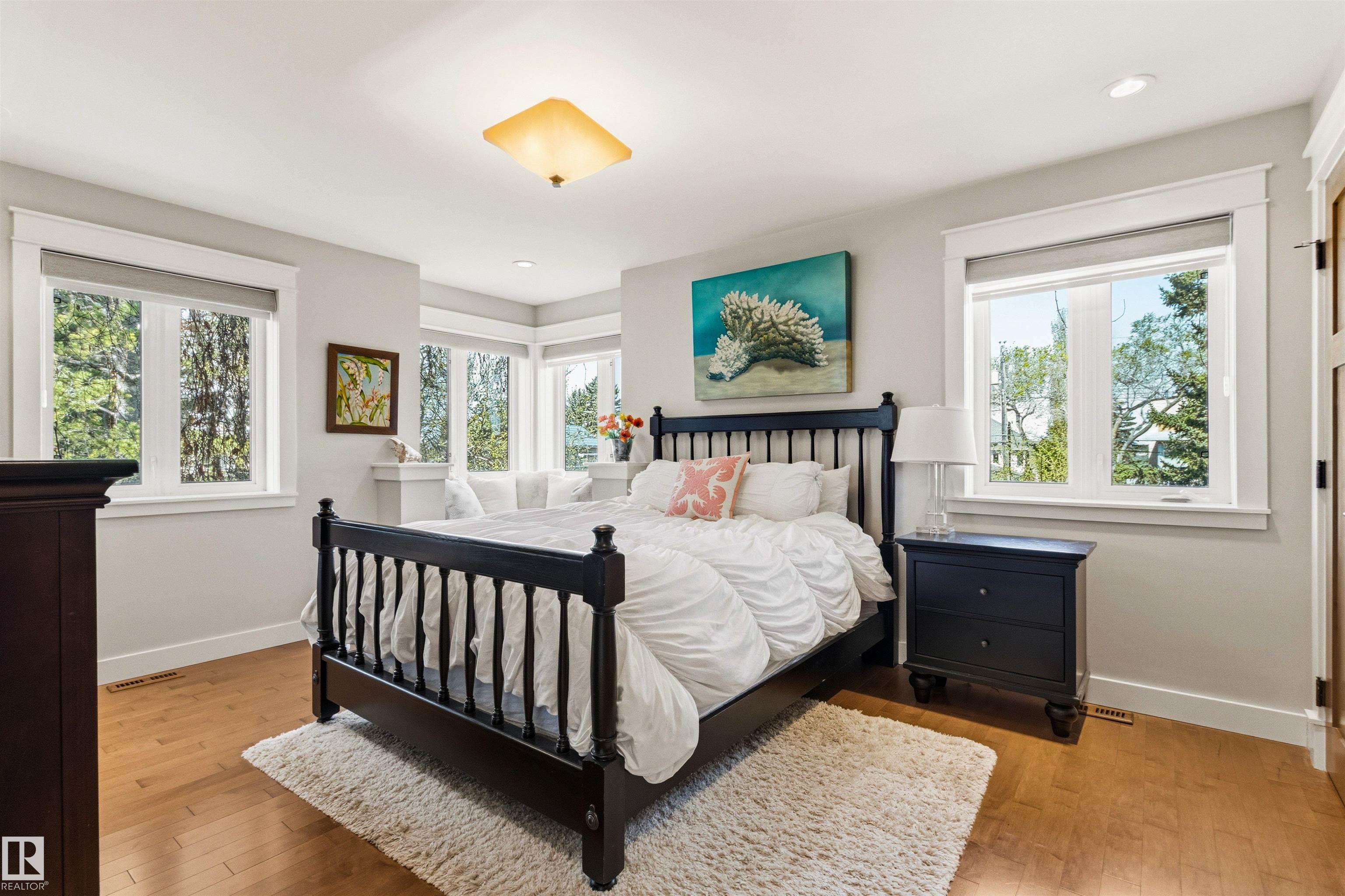 Photo 30 at 9010 120 Street NW, Windsor Park, Edmonton