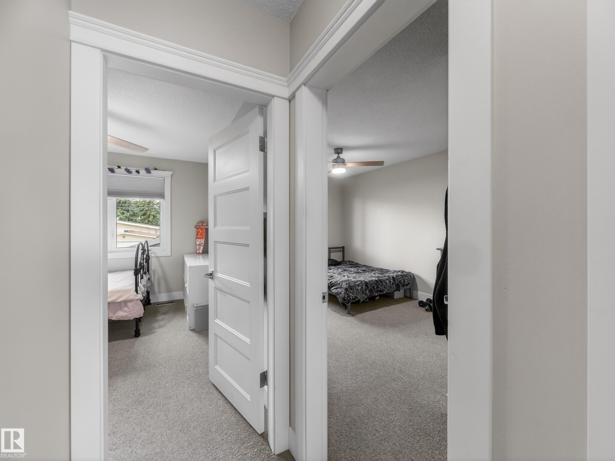 https://zimg.paragon.ice.com/ParagonImages/Property/PM/RAE/225401865/21/0/0/90e8774a77ea21a64e4706bd4a370e4a/1/814663cc80bf8b2add907fd6fb0ca3ee/225401865-d579d248-60fe-42a6-845f-7f5b6dd583fc.JPG