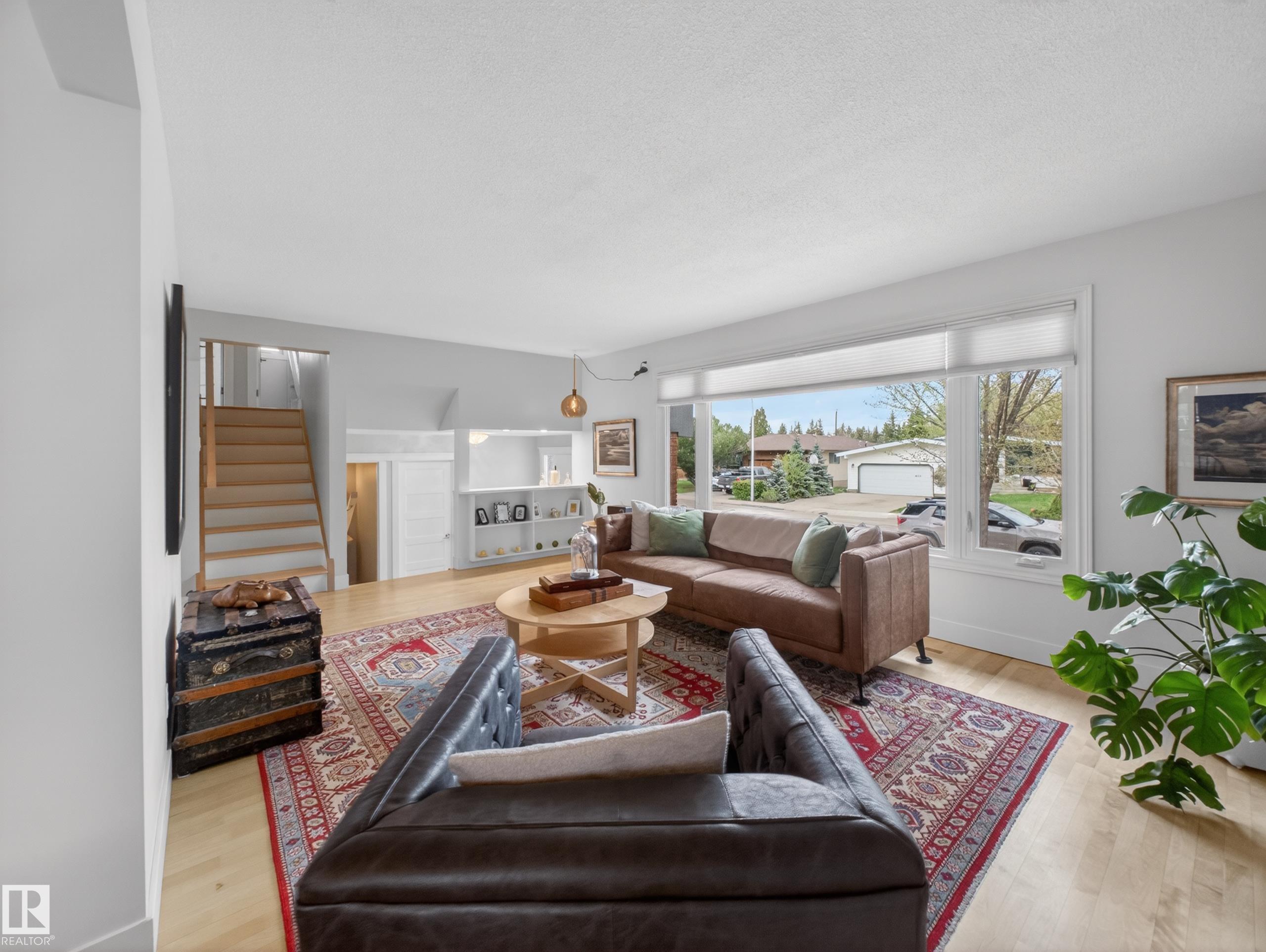 https://zimg.paragon.ice.com/ParagonImages/Property/PM/RAE/225401865/46/0/0/9369b84eec6ef187c4c7117473e4e075/1/814663cc80bf8b2add907fd6fb0ca3ee/225401865-11e1c8f4-7cb9-451e-83db-e33bf9a08008.JPG