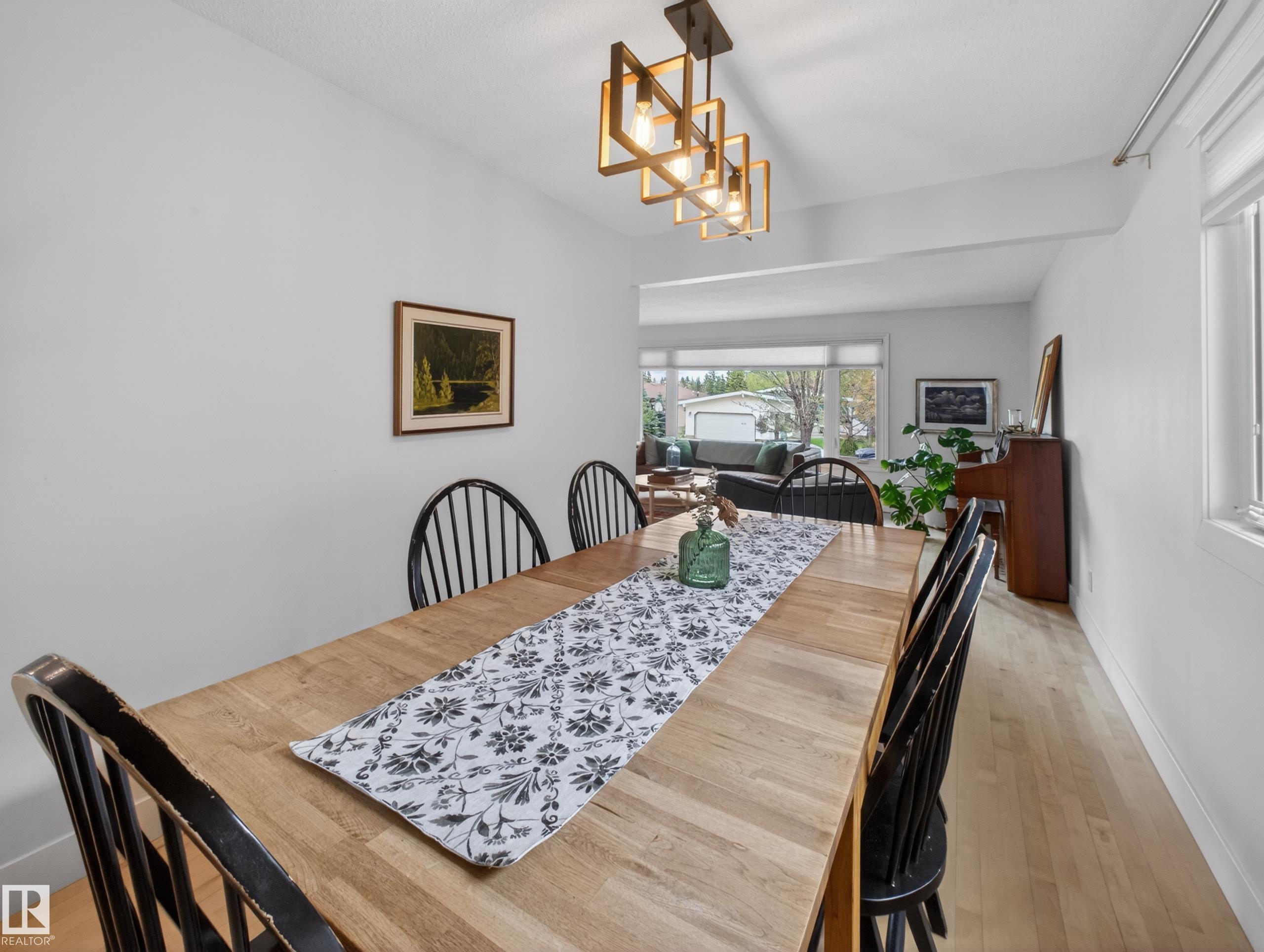 https://zimg.paragon.ice.com/ParagonImages/Property/PM/RAE/225401865/51/0/0/e80ad2b6e961c0244ddbdab0b9c7eebf/1/814663cc80bf8b2add907fd6fb0ca3ee/225401865-52af6685-bc89-4190-b8c0-a2b4420a3b70.JPG