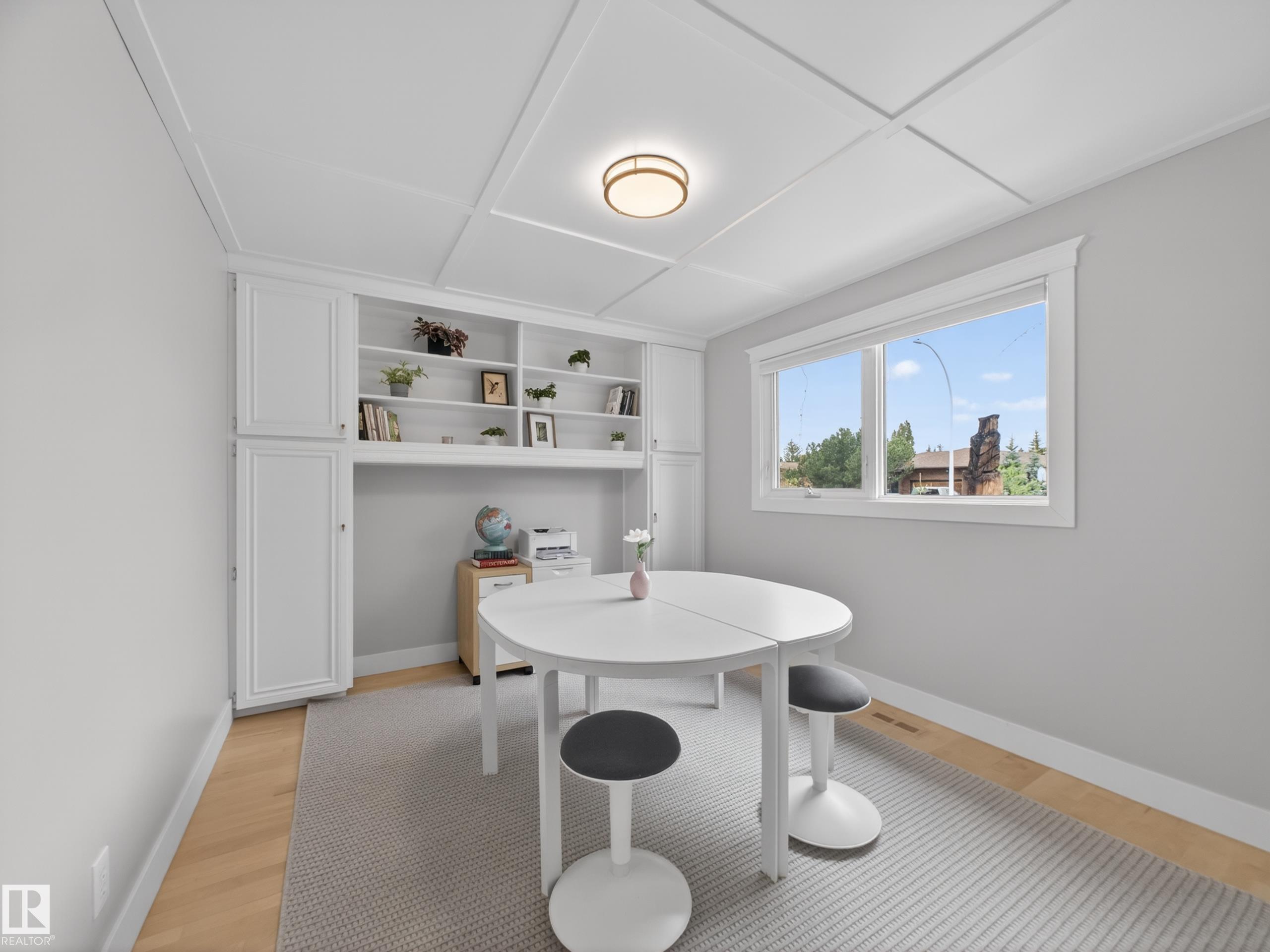 https://zimg.paragon.ice.com/ParagonImages/Property/PM/RAE/225401865/74/0/0/7d5ec6e0d76cd2277a2d76eda3eb80a2/1/814663cc80bf8b2add907fd6fb0ca3ee/225401865-3fe71034-596f-4256-9ee0-ba943baf48cd.JPG