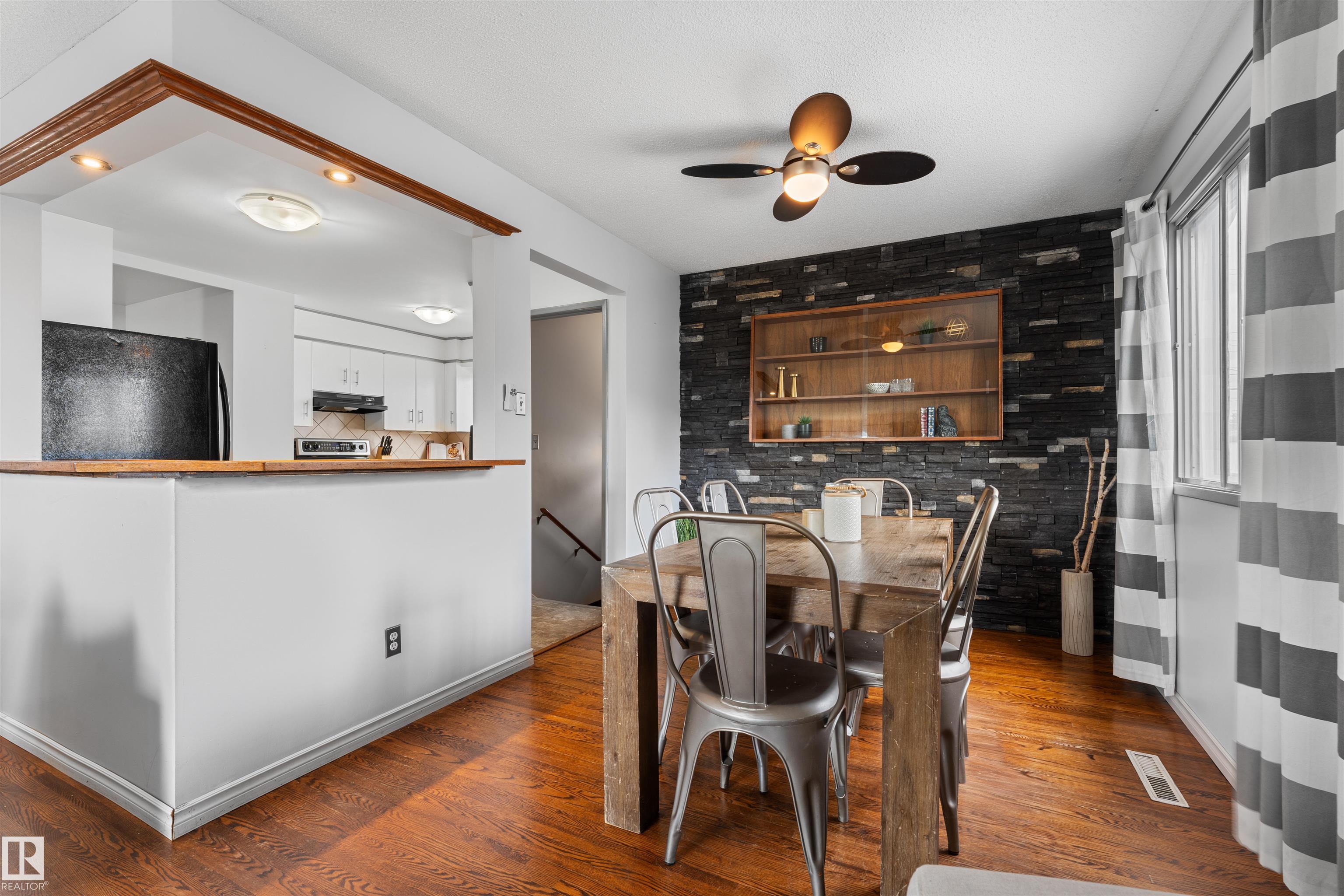 Photo 13 at 13515 59 Street NW, Belvedere, Edmonton