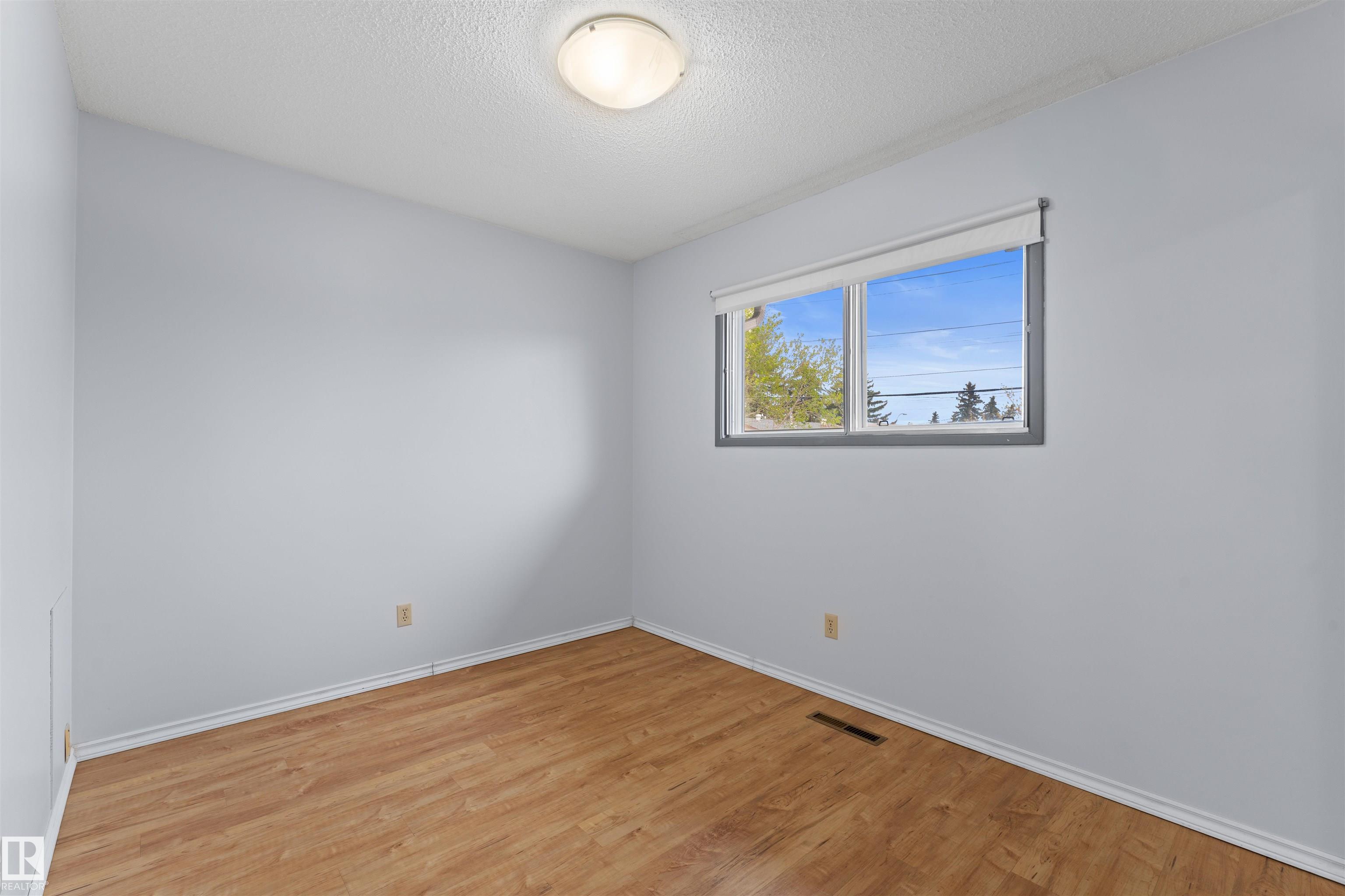 Photo 19 at 13515 59 Street NW, Belvedere, Edmonton