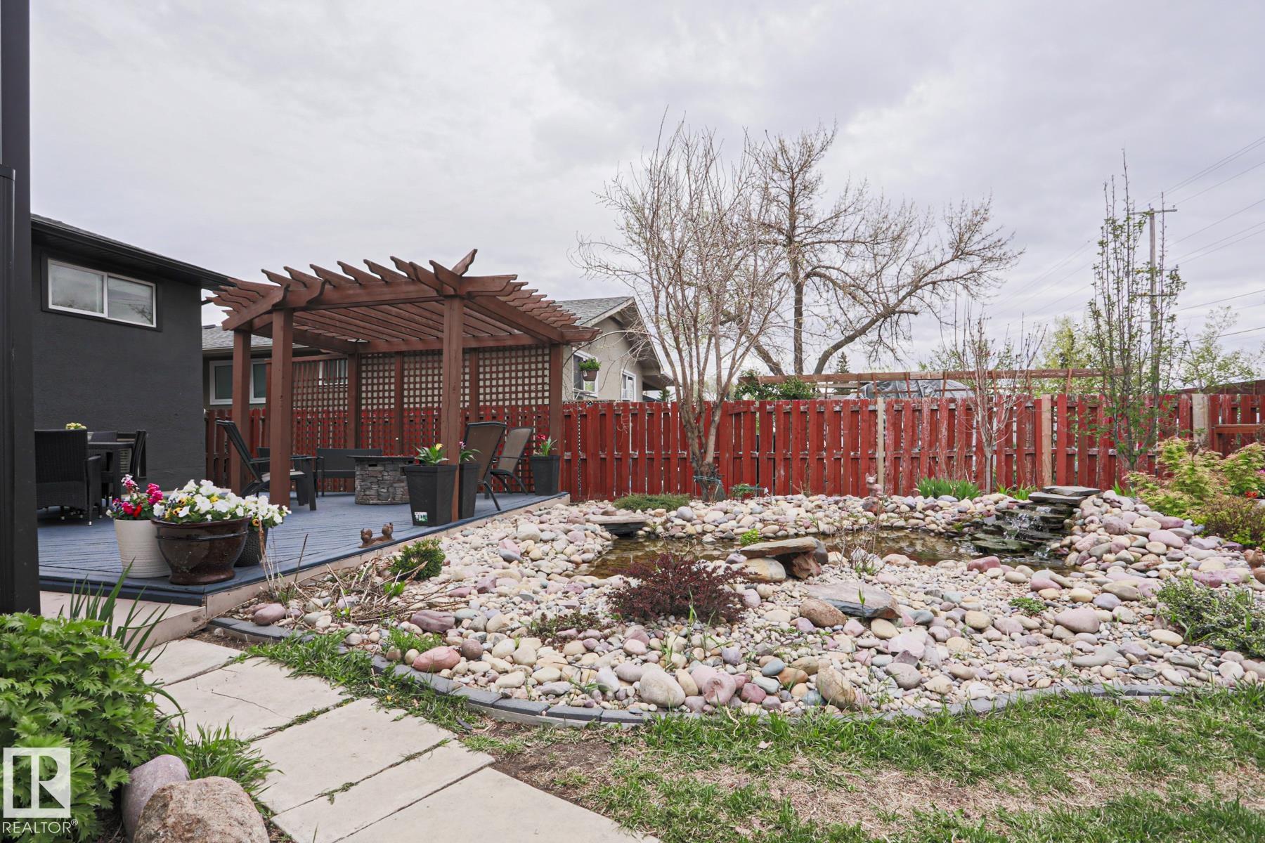 https://zimg.paragon.ice.com/ParagonImages/Property/PM/RAE/225401867/43/0/0/c773aee113c08a7ffb4c9c26d581e085/1/a80267edafdda42f7f4f8b5f96fcfa9b/225401867-742fc225-d5cd-4b09-9bea-6fdfa4ba851f.JPG