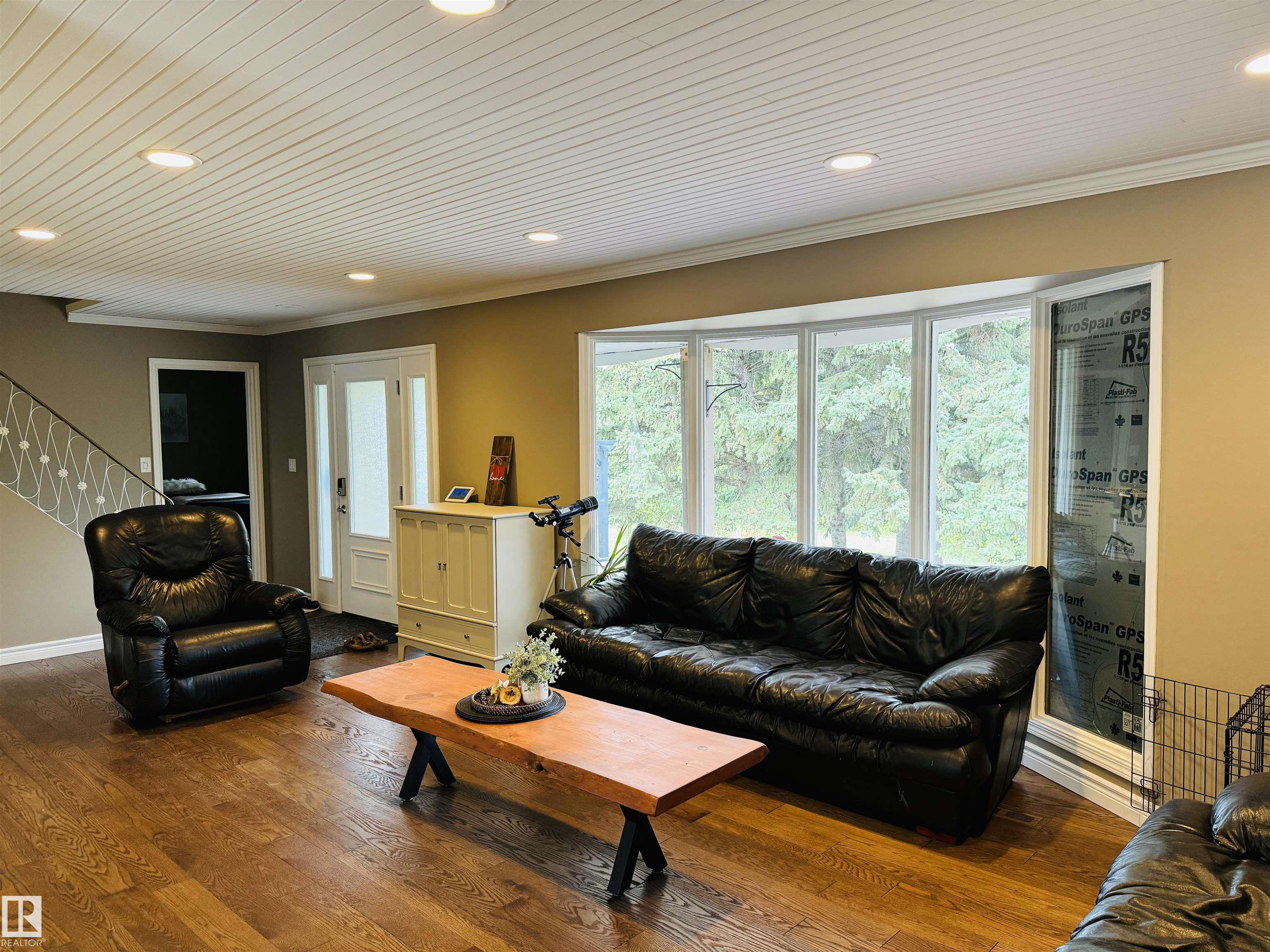 10 - Viscount Drive NW, Upper Viscount Estate, Rural Sturgeon County