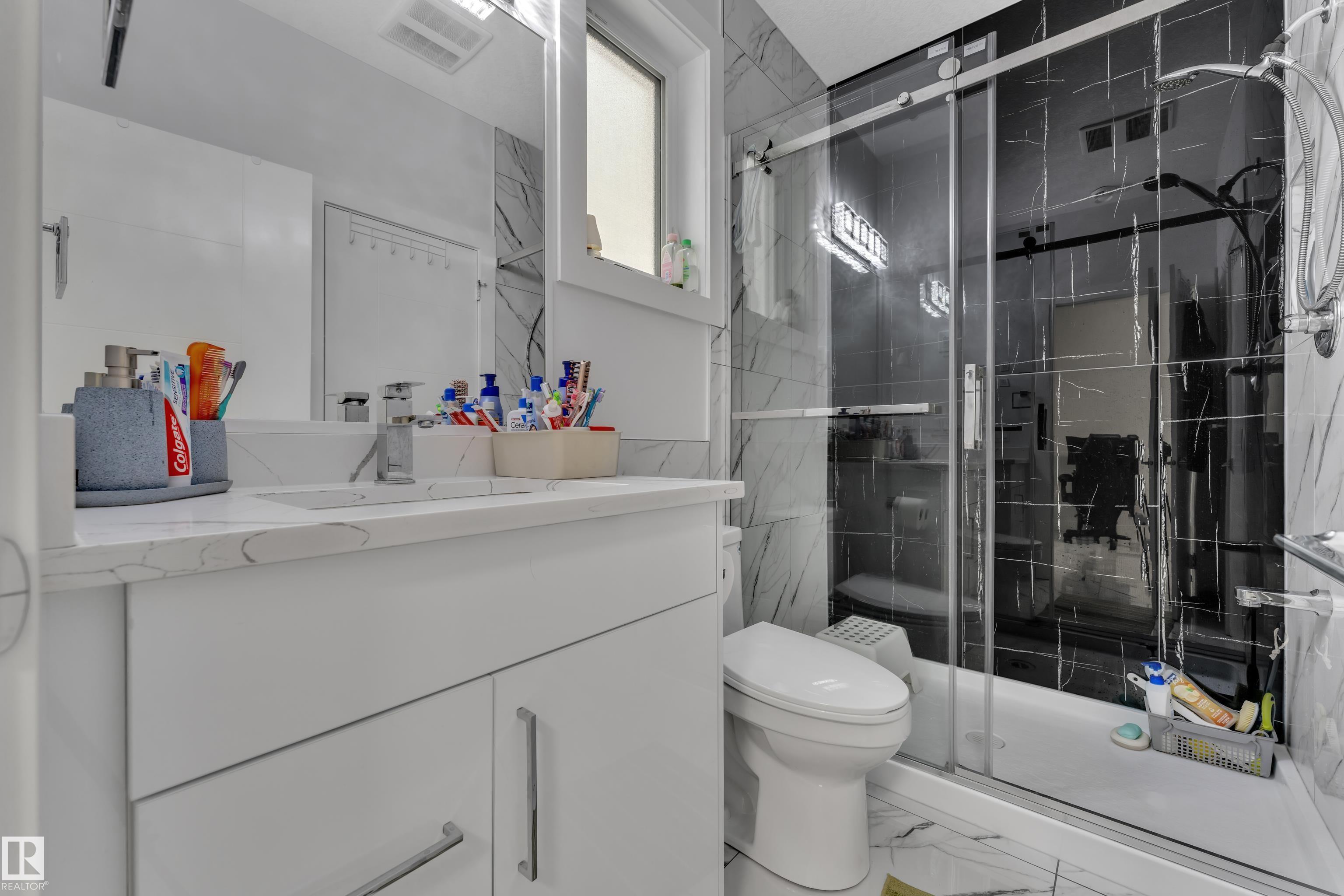 https://zimg.paragon.ice.com/ParagonImages/Property/PM/RAE/225401879/10/0/0/a1abf10288408dbf0aa7c0a02a0b1cbf/1/469d21dbf116e4d9f23b4392344bd8dc/225401879-3a5f313c-90a4-46fd-ae2e-8c287fb5589b.JPG