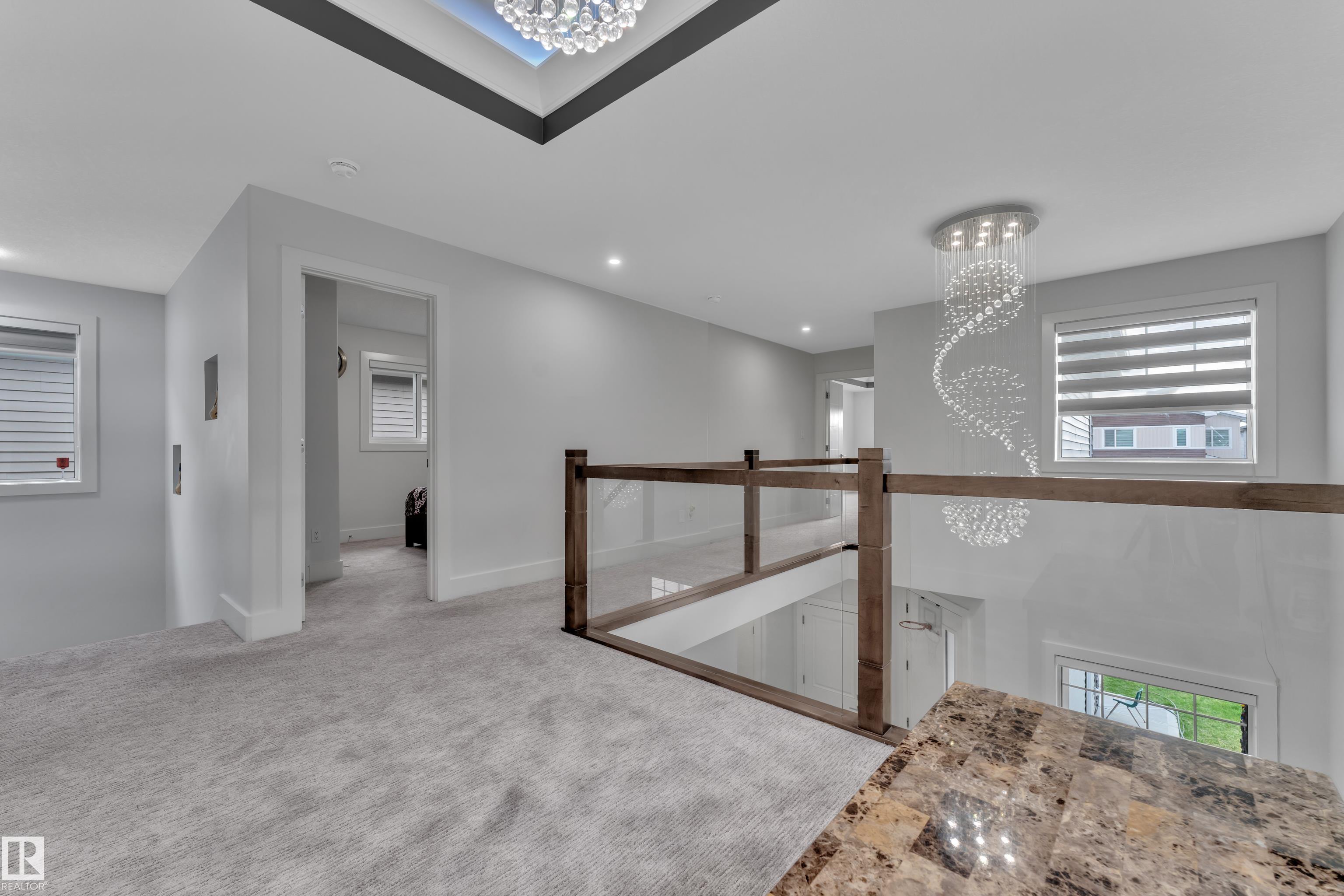 https://zimg.paragon.ice.com/ParagonImages/Property/PM/RAE/225401879/23/0/0/85effe00dcb086d71d21df38ea6e4b76/1/469d21dbf116e4d9f23b4392344bd8dc/225401879-084afcbc-b7ad-4719-b1cc-3843fe9591a4.JPG