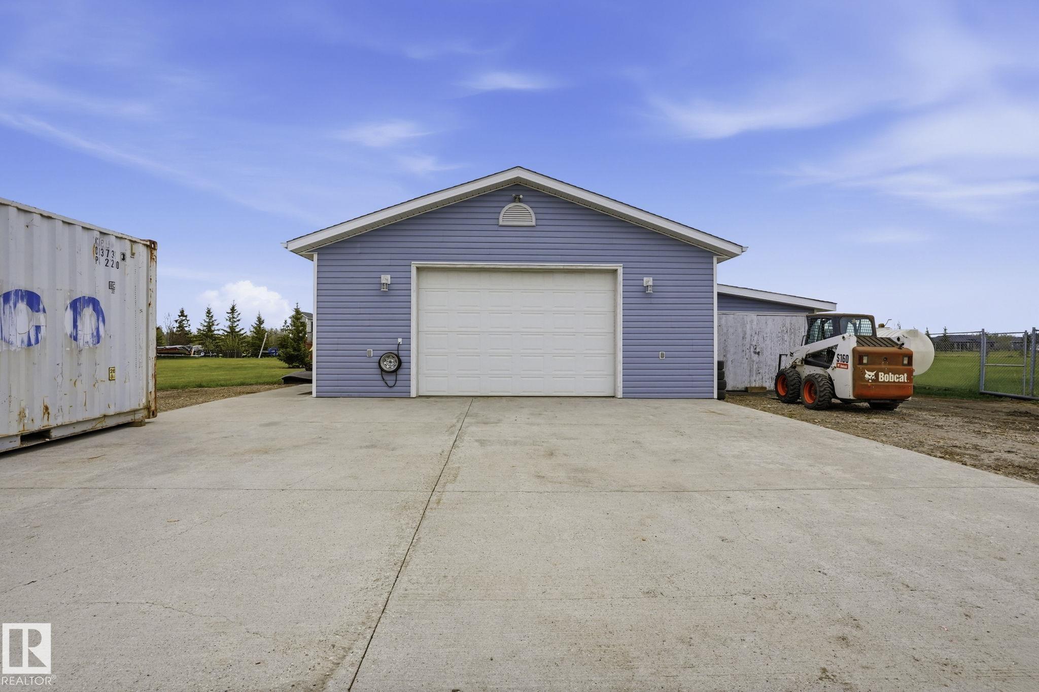 Photo 35 at 54 - 53521 Rge Road 272, Century Estates East, Rural Parkland County