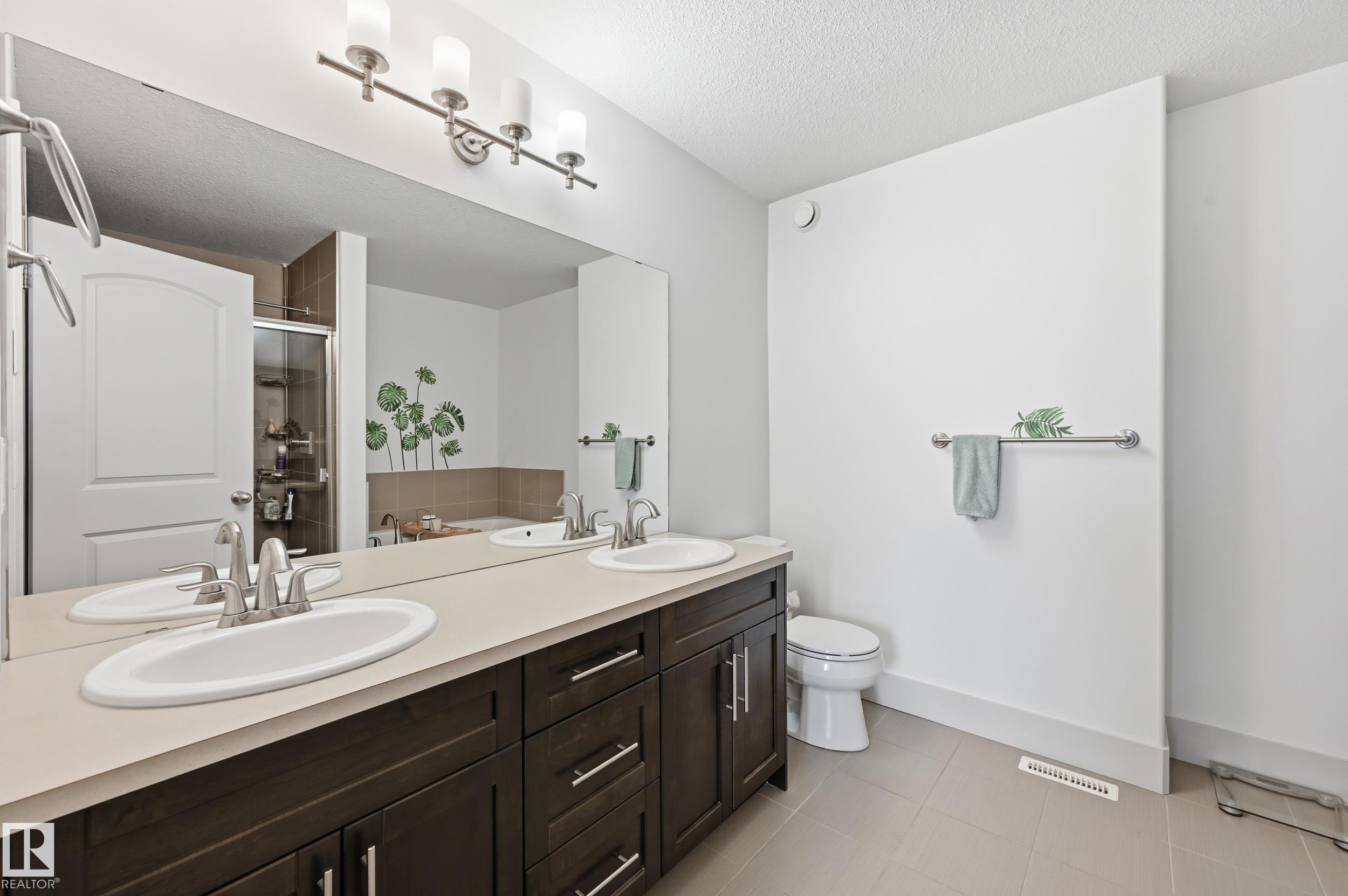 https://zimg.paragon.ice.com/ParagonImages/Property/PM/RAE/225401882/22/0/0/9c9a3fb19a743964c4ab89e58973db79/1/8b39e587e800b46681e65333d8292bb1/225401882-694c835c-55b6-4460-a897-ec9de7b004b6.JPG
