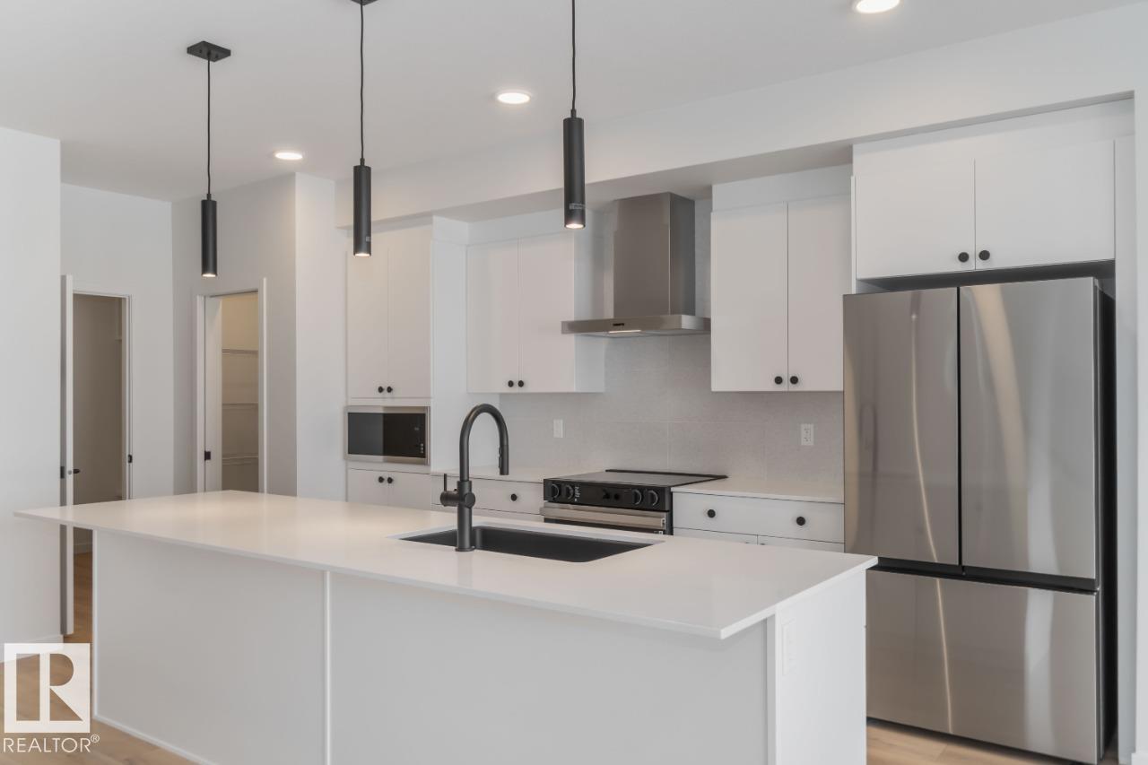 29 Devonshire Drive, Hillshire, Sherwood Park