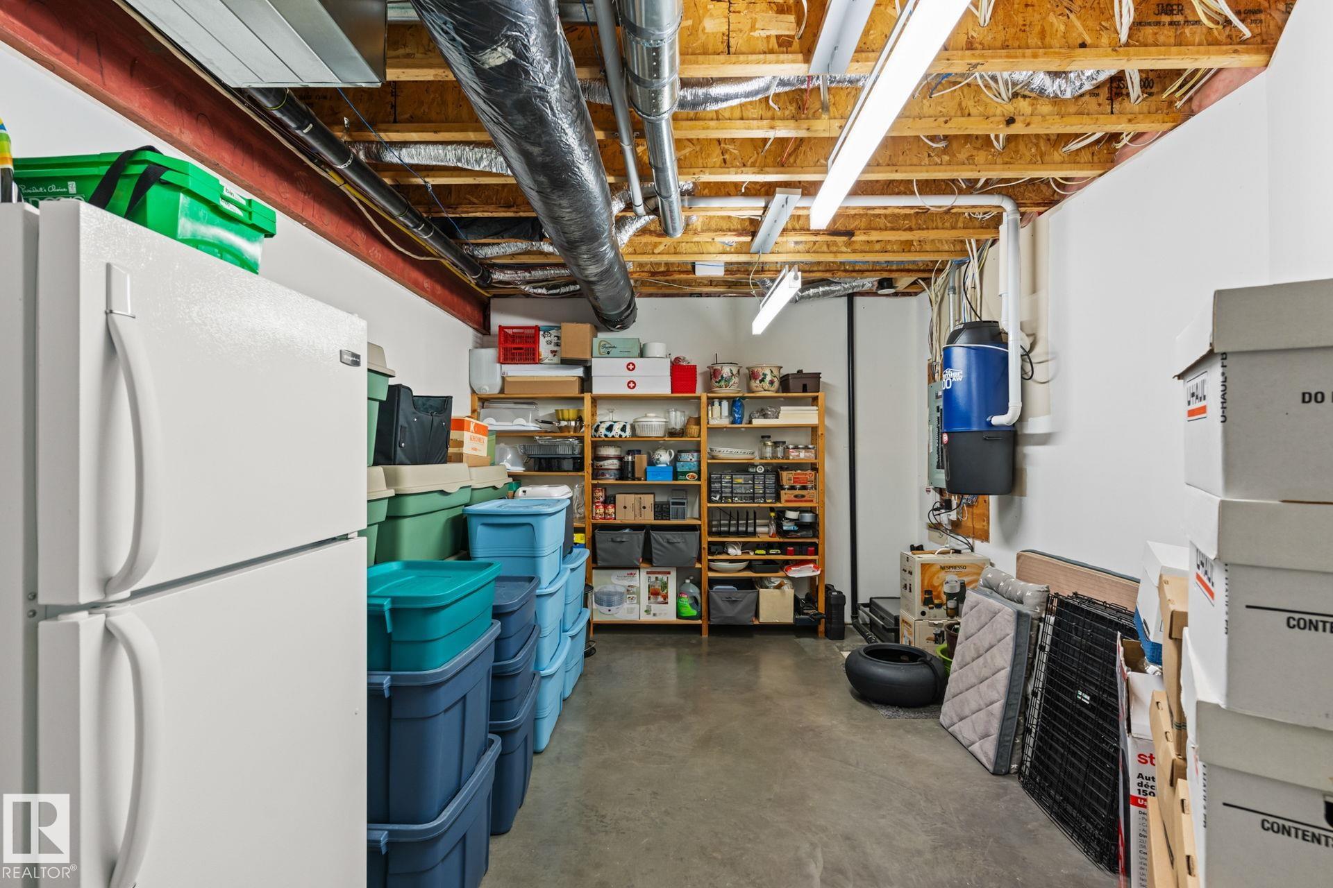 https://zimg.paragon.ice.com/ParagonImages/Property/PM/RAE/225401886/45/0/0/589dd7d0b58705d9fa1686d938b7fe52/1/70b0fd68e8259e80cb5ab274ce70e6f4/225401886-06BF2741-9D65-4C0F-9F82-29766C254434.JPG