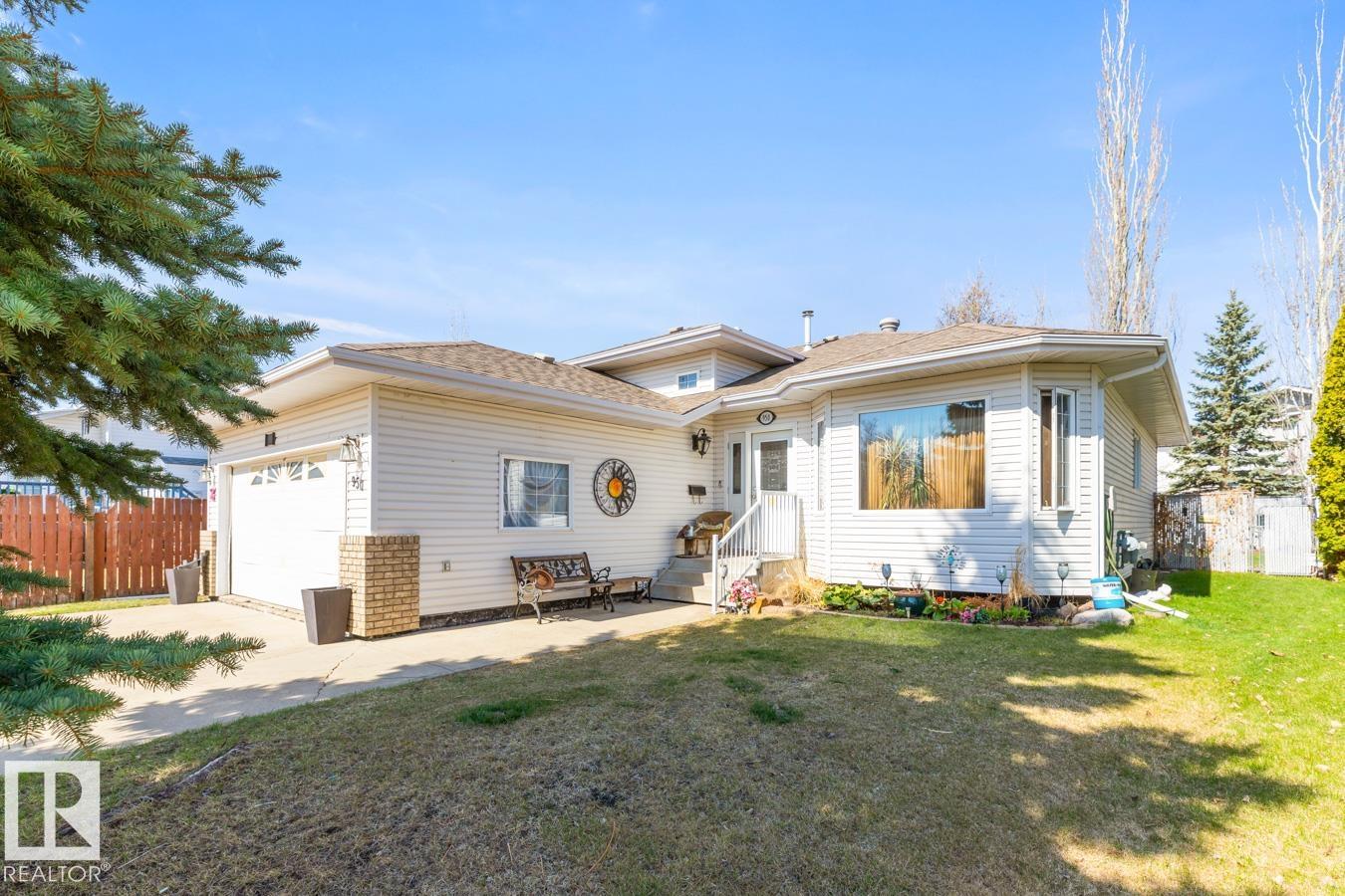 950 Jim Common Drive, Charlton Heights, Sherwood Park