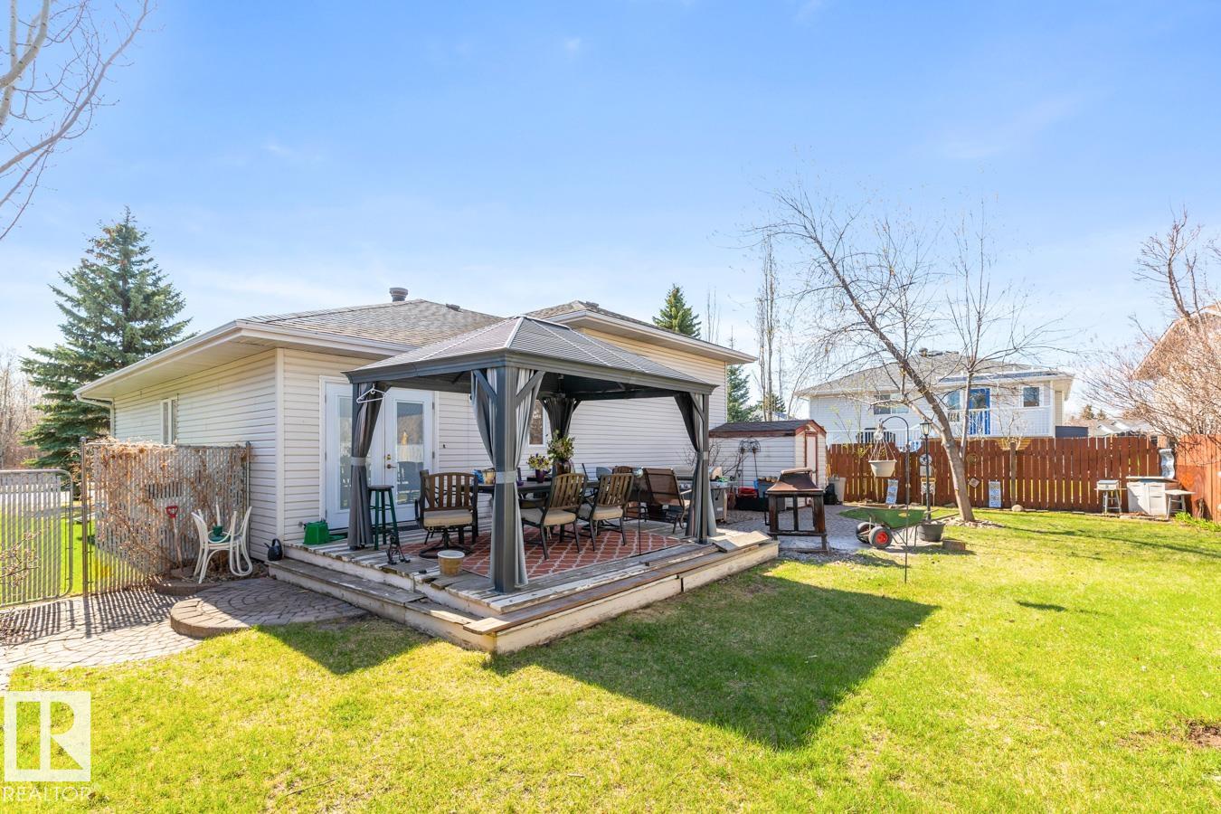 Photo 21 at 950 Jim Common Drive, Charlton Heights, Sherwood Park