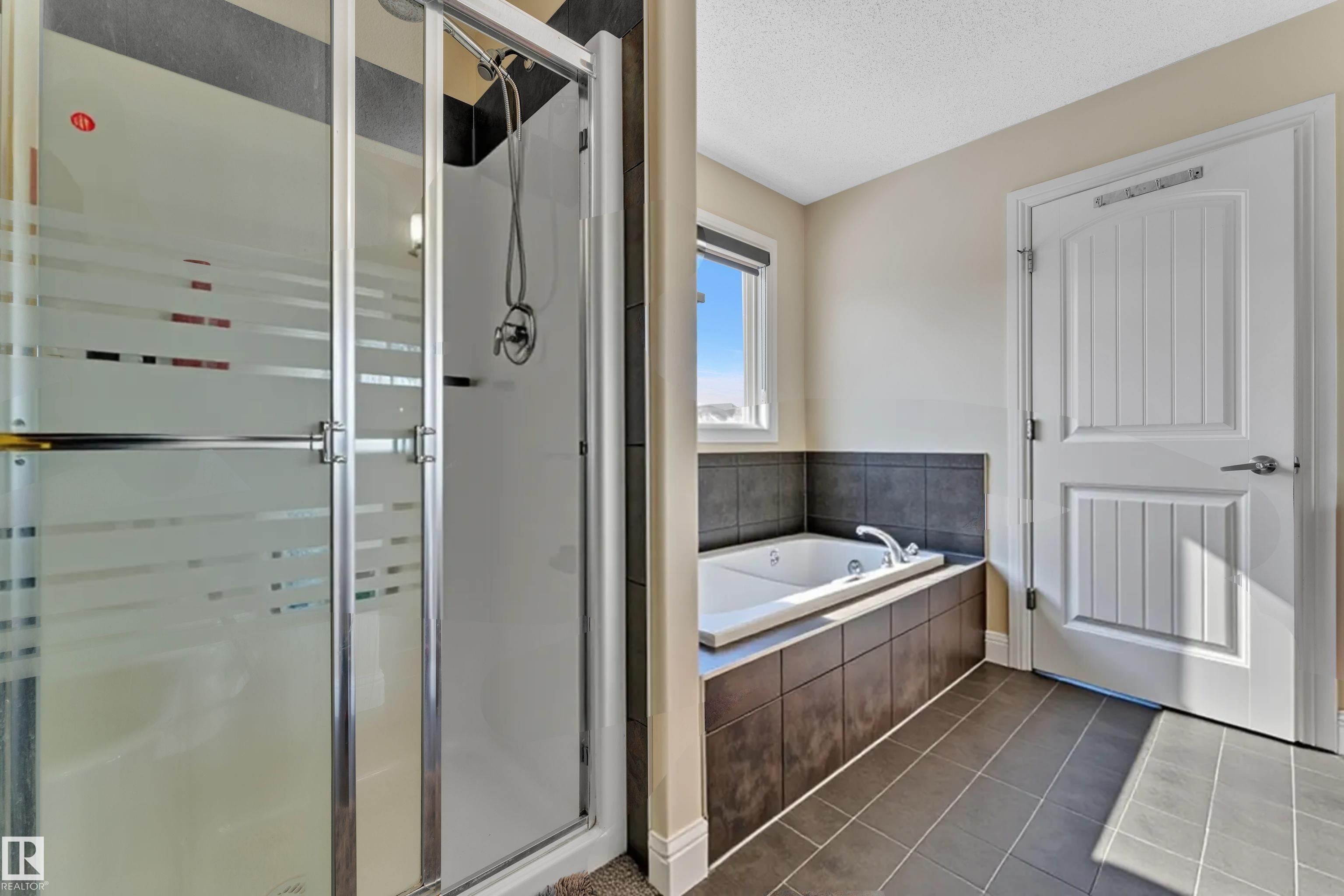 Photo 17 at 6159 12 Avenue SW, Walker, Edmonton