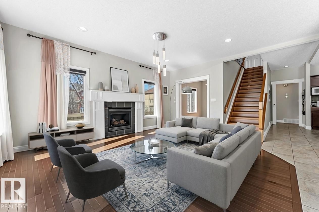 Photo 8 at 6159 12 Avenue SW, Walker, Edmonton